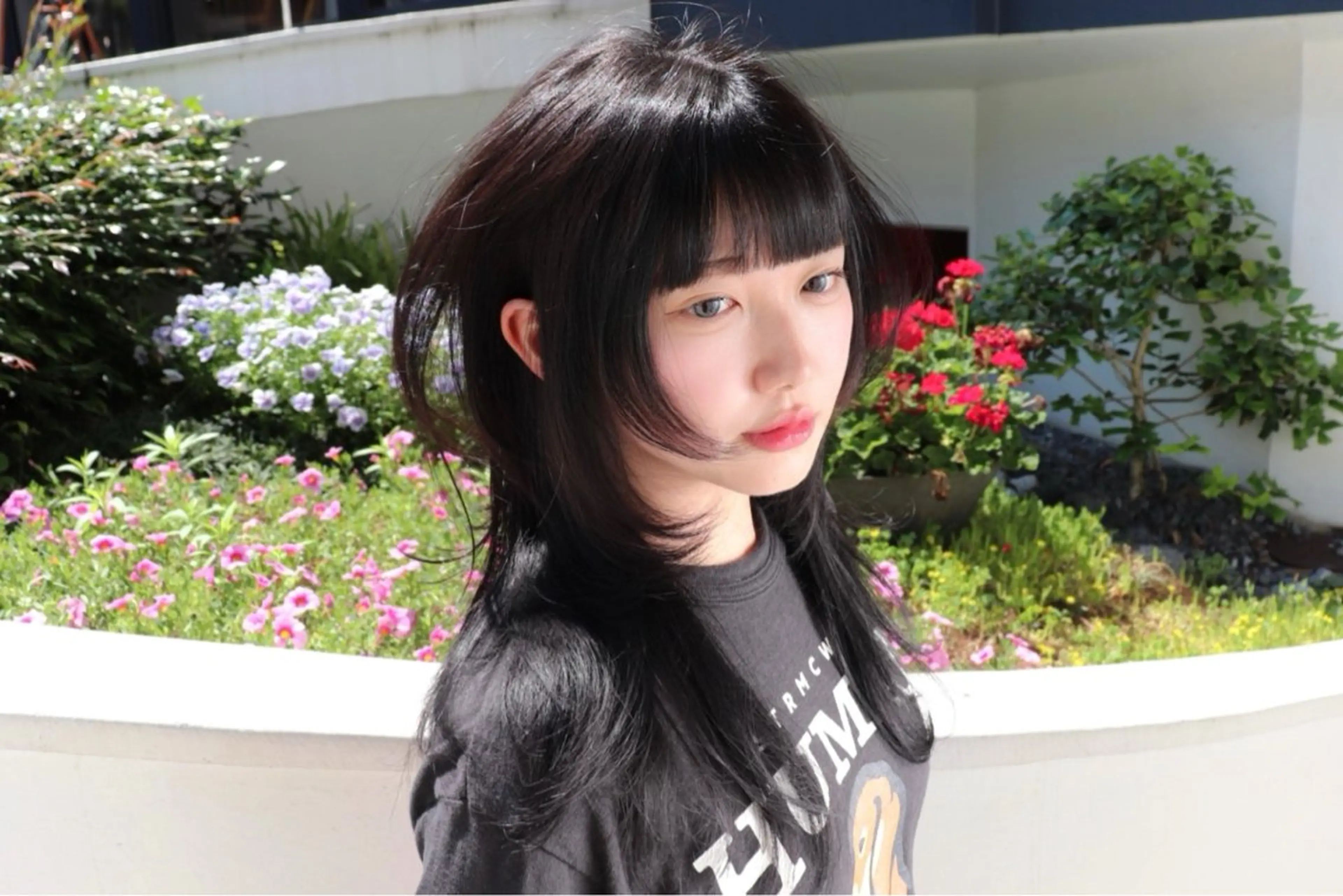 ミディアム SHIN レイヤー‪‪カットのヘアスタイル