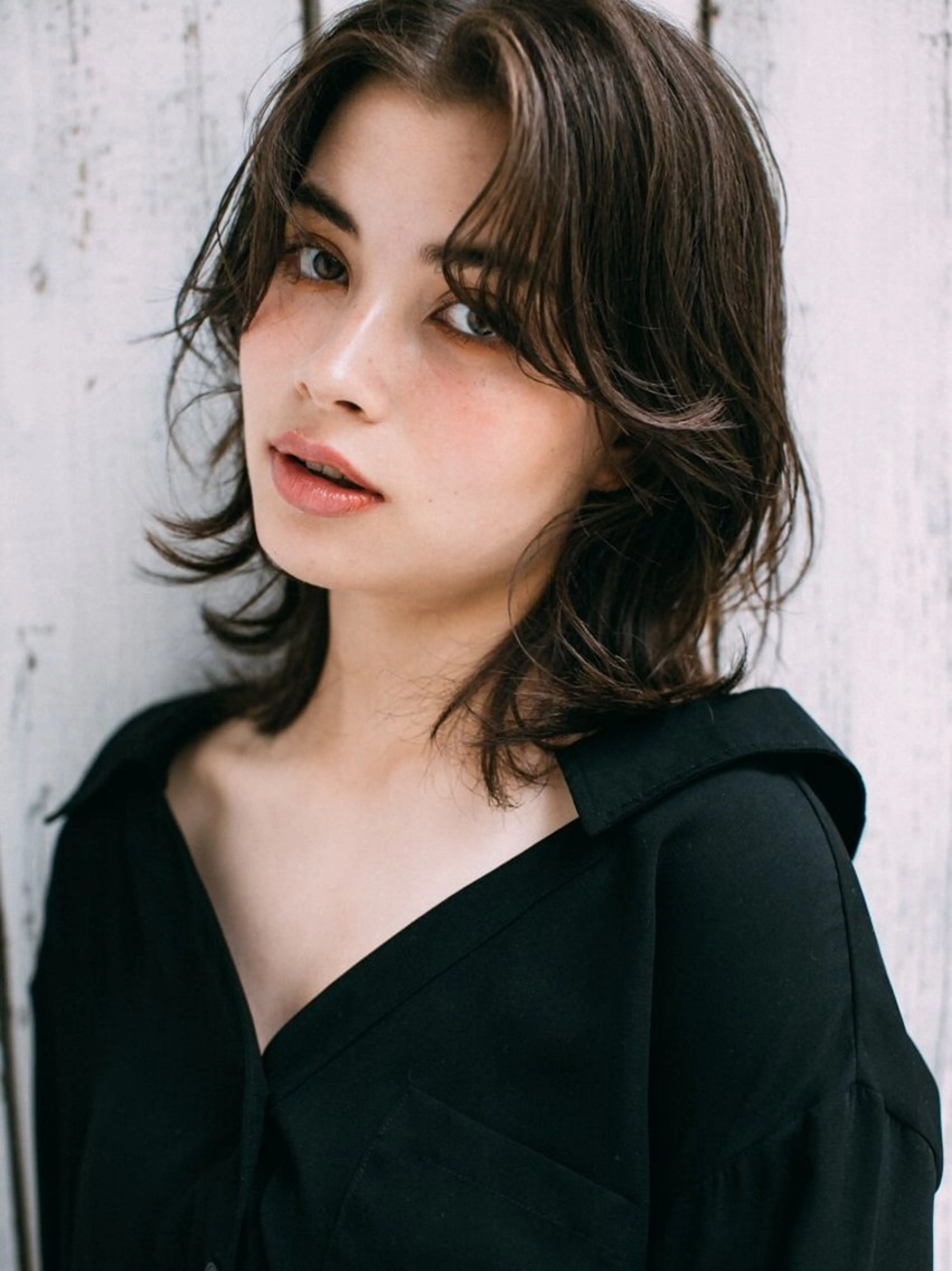 ミディアム カラー ミディアムパーマ かきあげバング レイヤーカット 小顔カット 外ハネヘア .5 by soleil 小松店のヘアスタイル