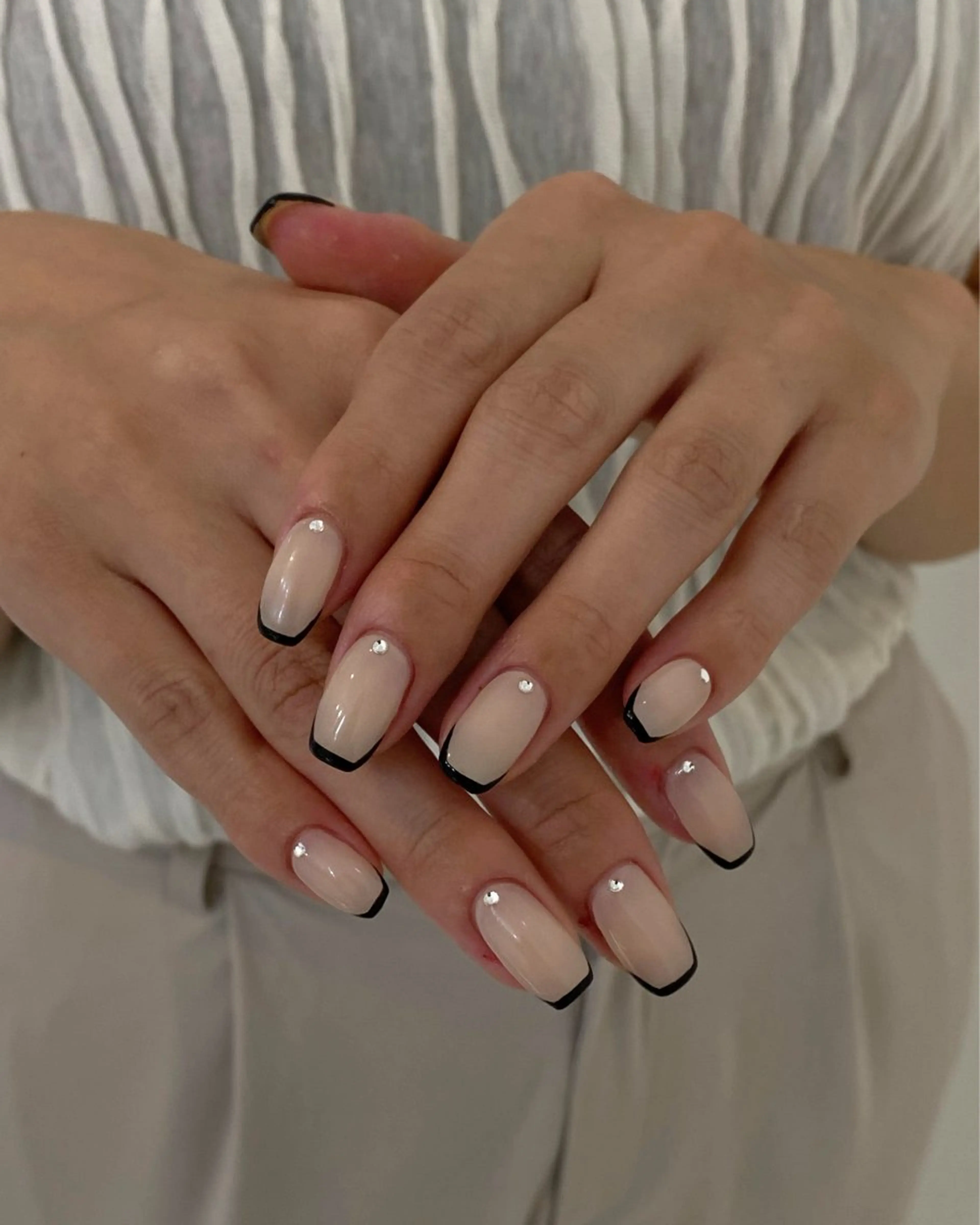 ネイル フレンチネイル CLALA Yuri🩶のネイルデザイン