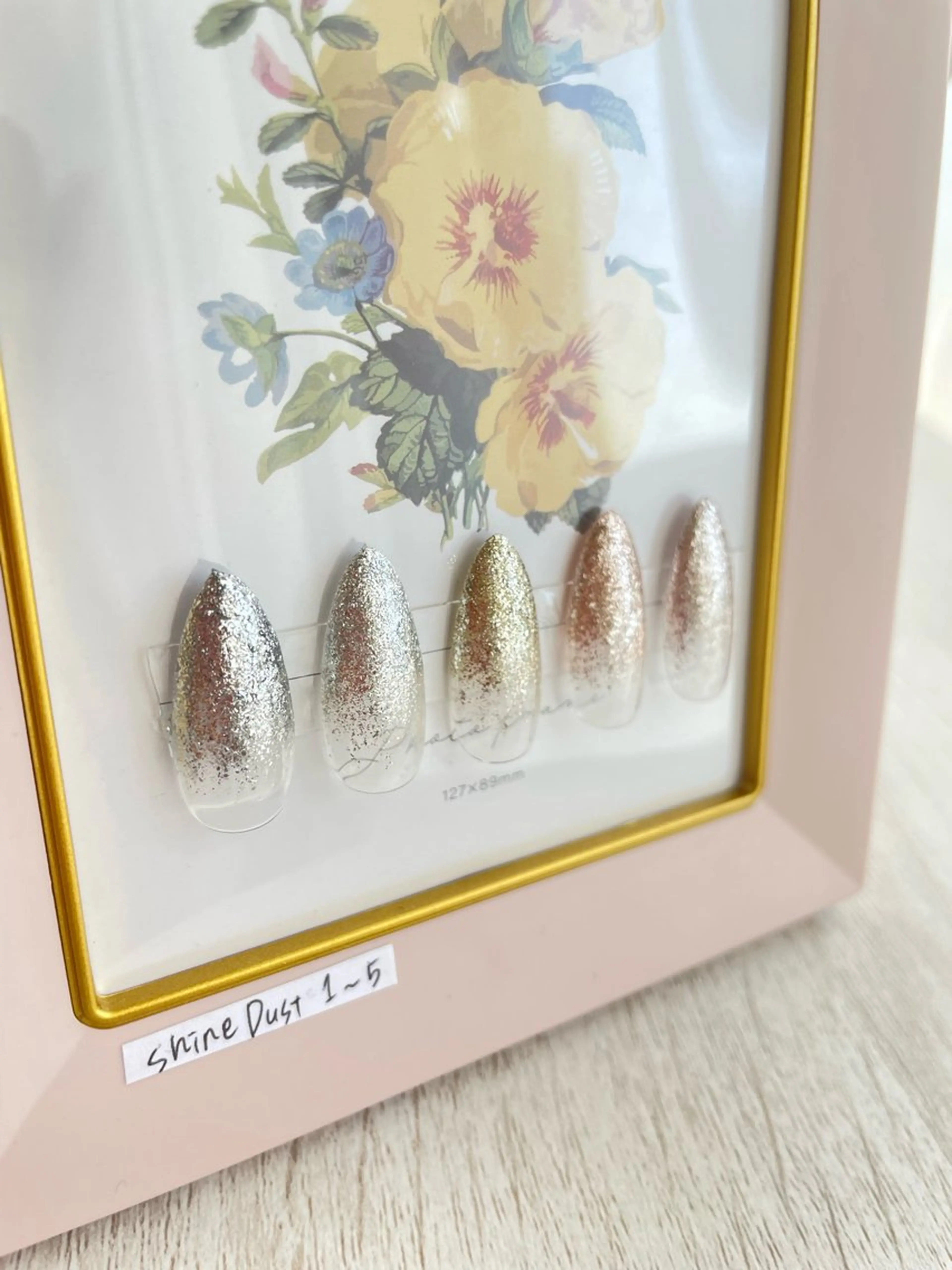 ネイル Kotoneil.Y所属・Kotoneil.Y 琴音のネイルデザイン