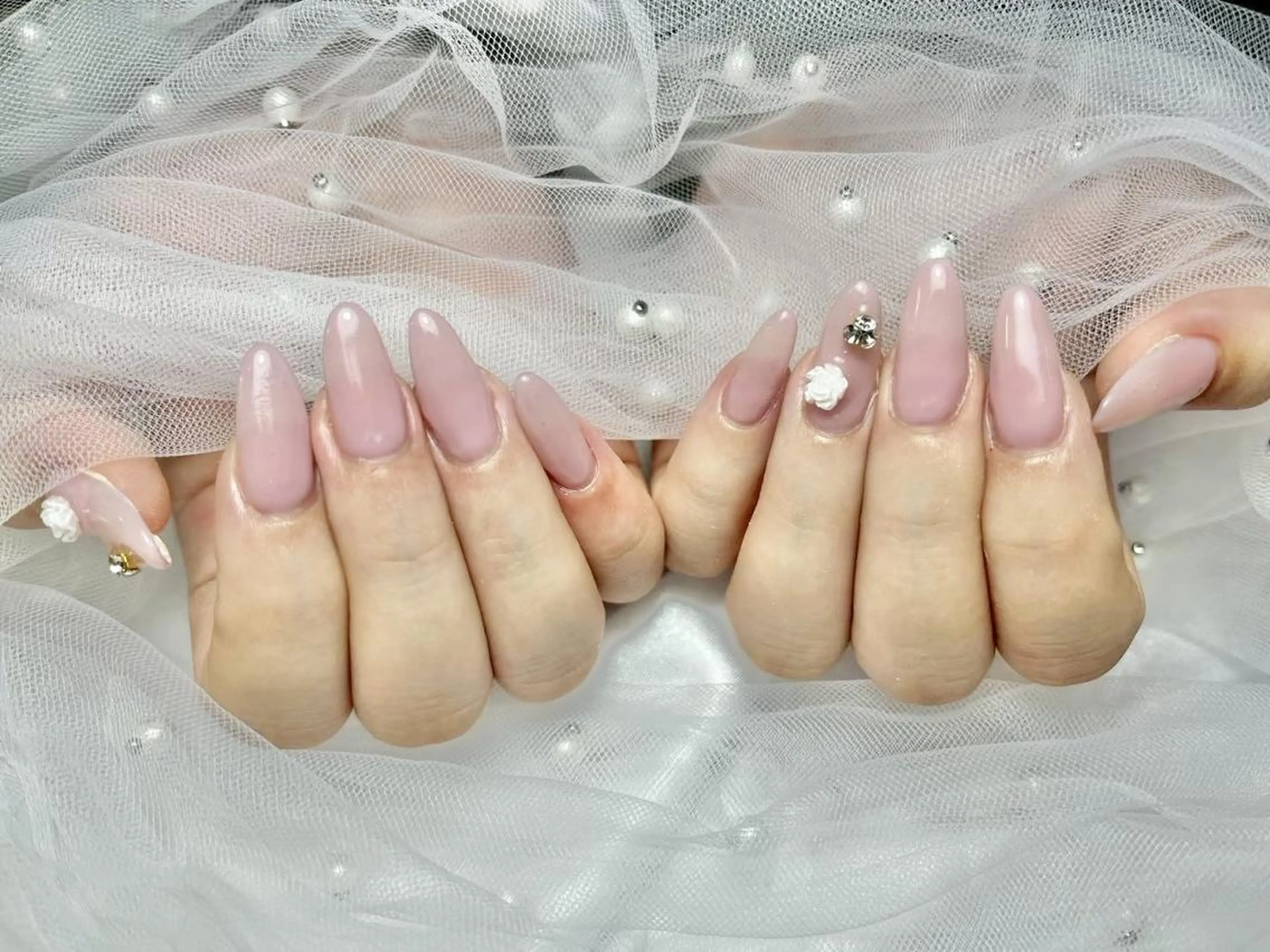 ネイル ワンカラーネイル ハンドネイル peTiT sayakaのネイルデザイン