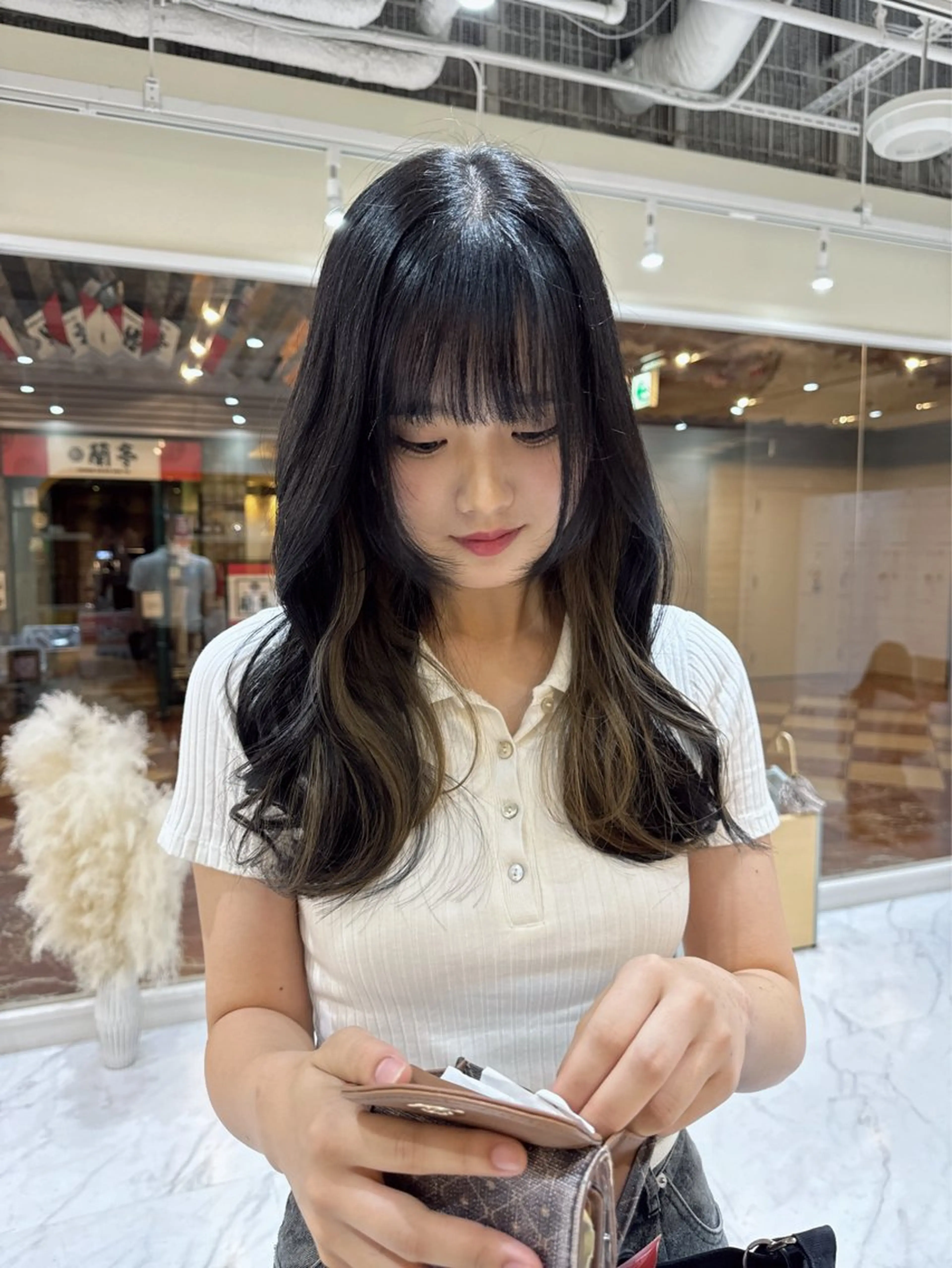 セミロング カラー ヘアアレンジ インナーカラー カット ヘアカラー トリートメント 髪質改善特化 🫧松野力也のヘアスタイル