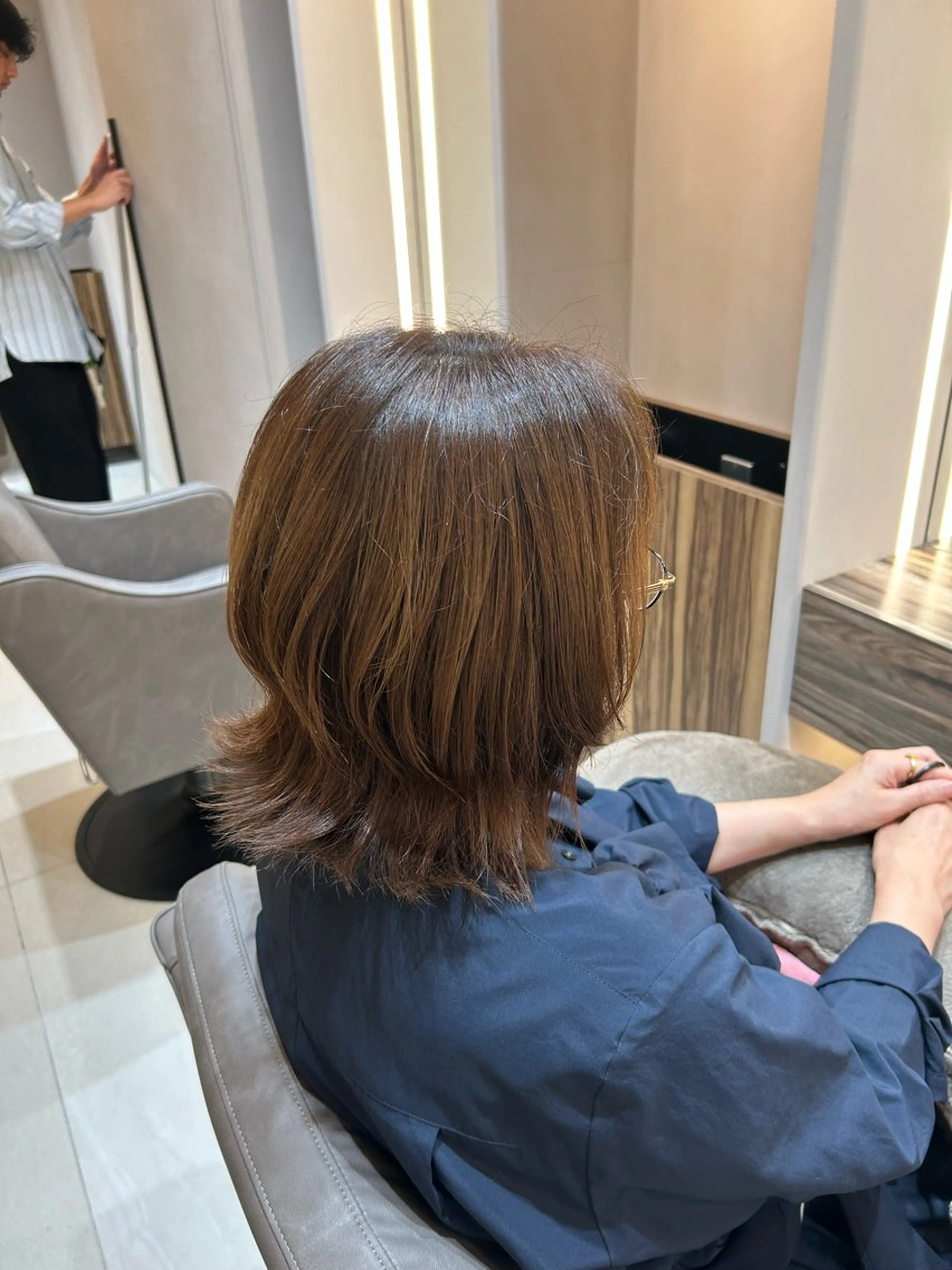 ミディアム 清水 結生のヘアスタイル