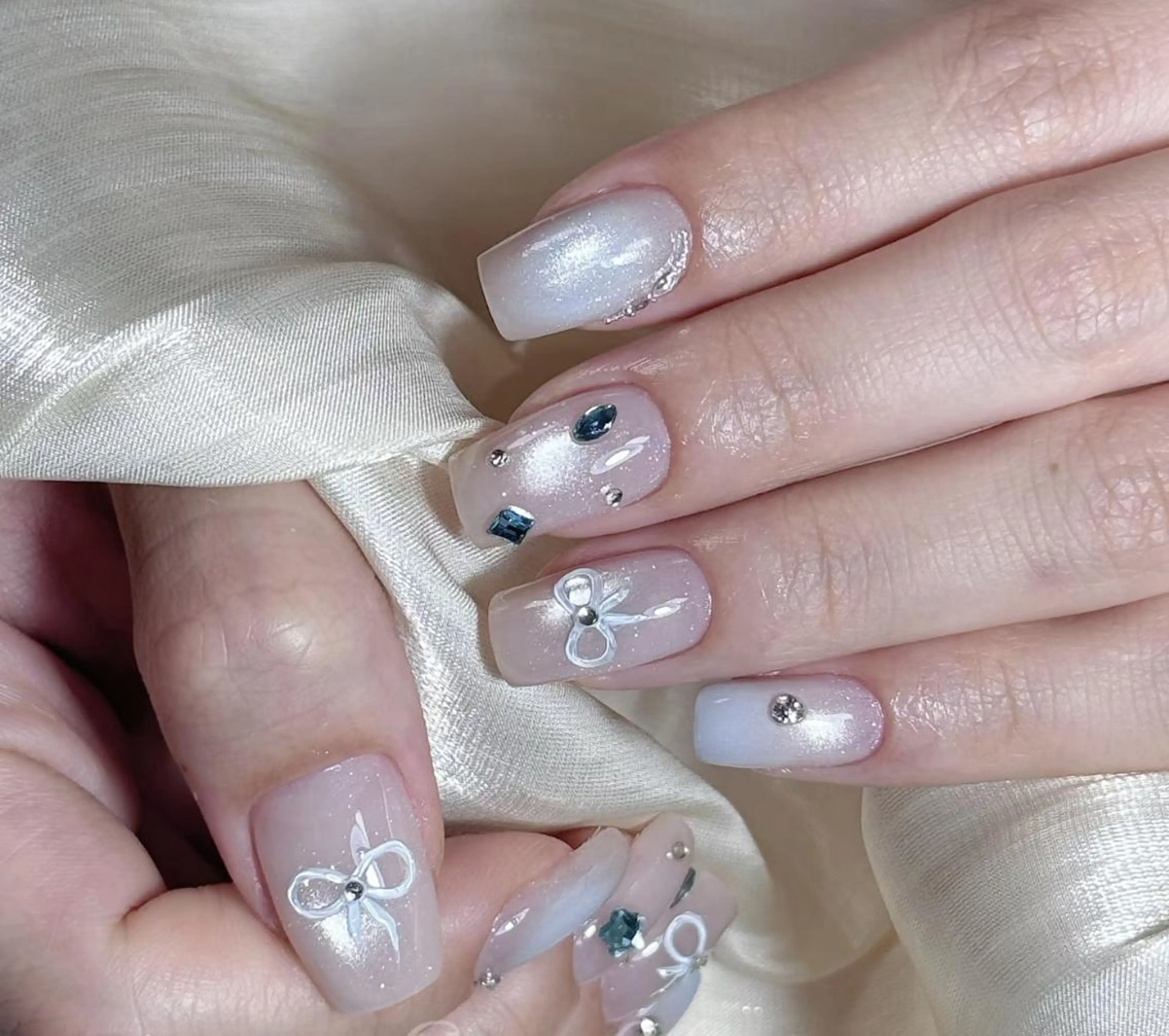 ネイル ハンドネイル 🎀 NaNa_nailのネイルデザイン