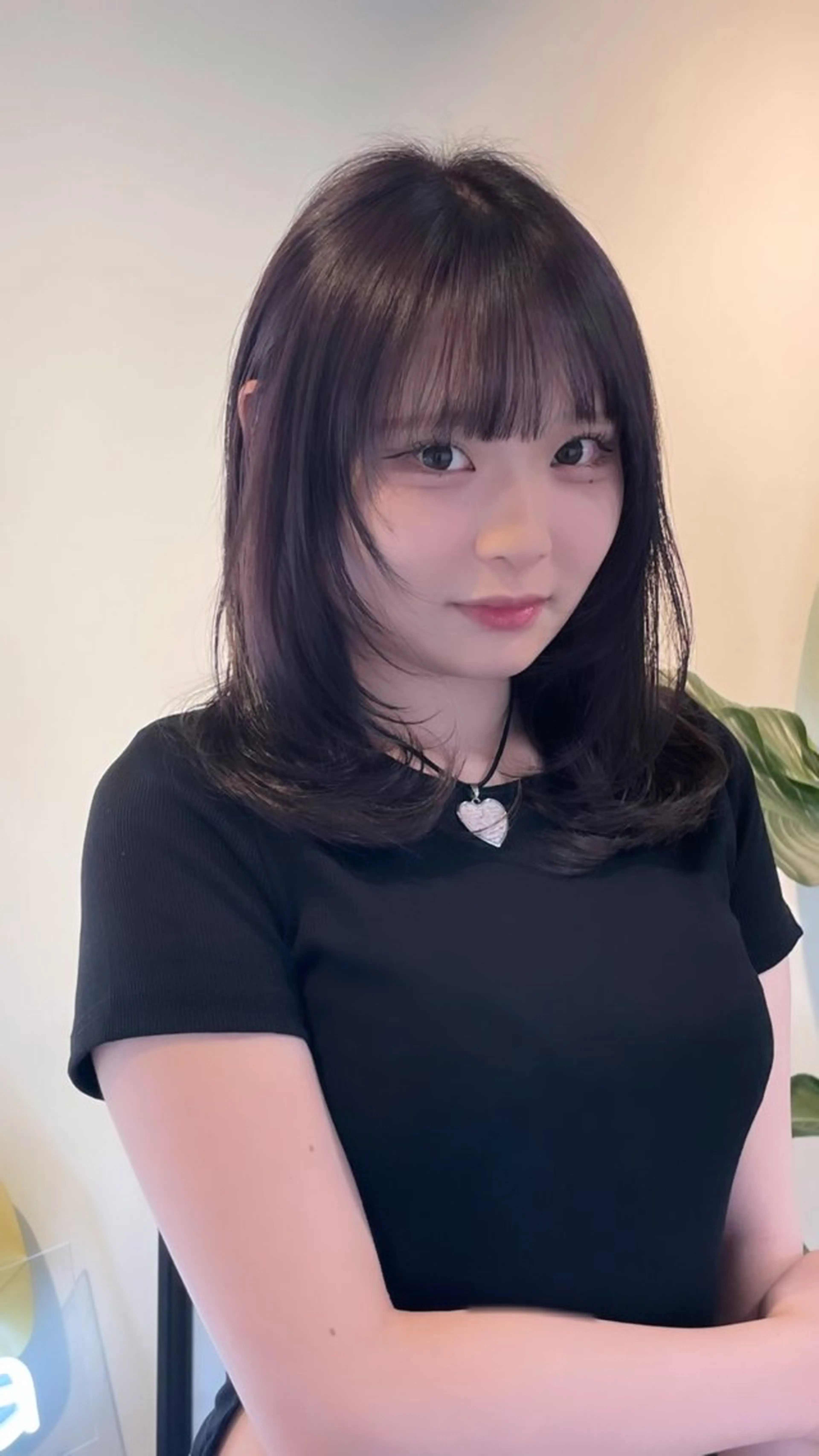 セミロング カラー カット ヘアカラー トリートメント 若月 あやかのヘアスタイル