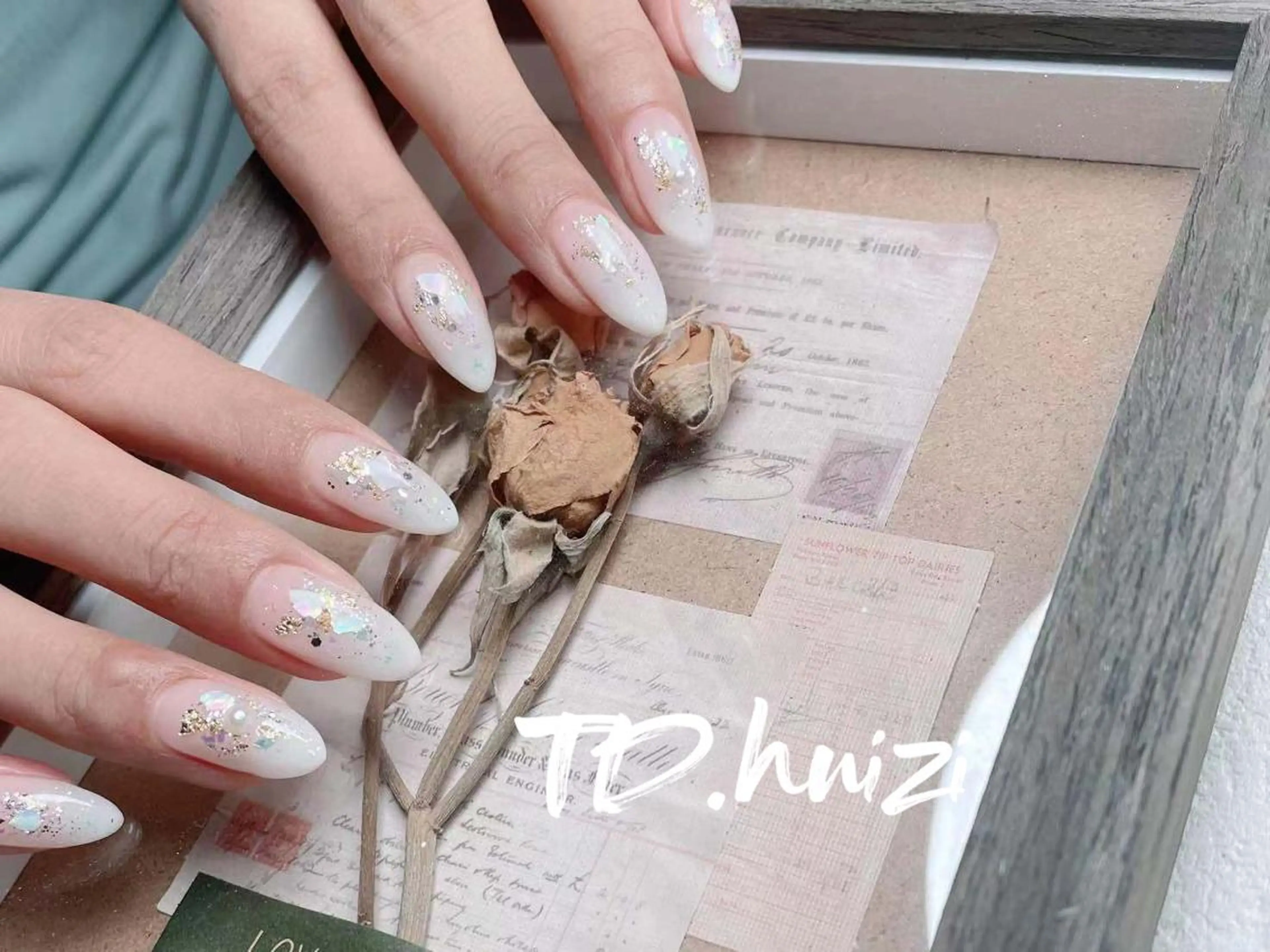 セミロング めぐみのネイルサロン 惠のネイルデザイン