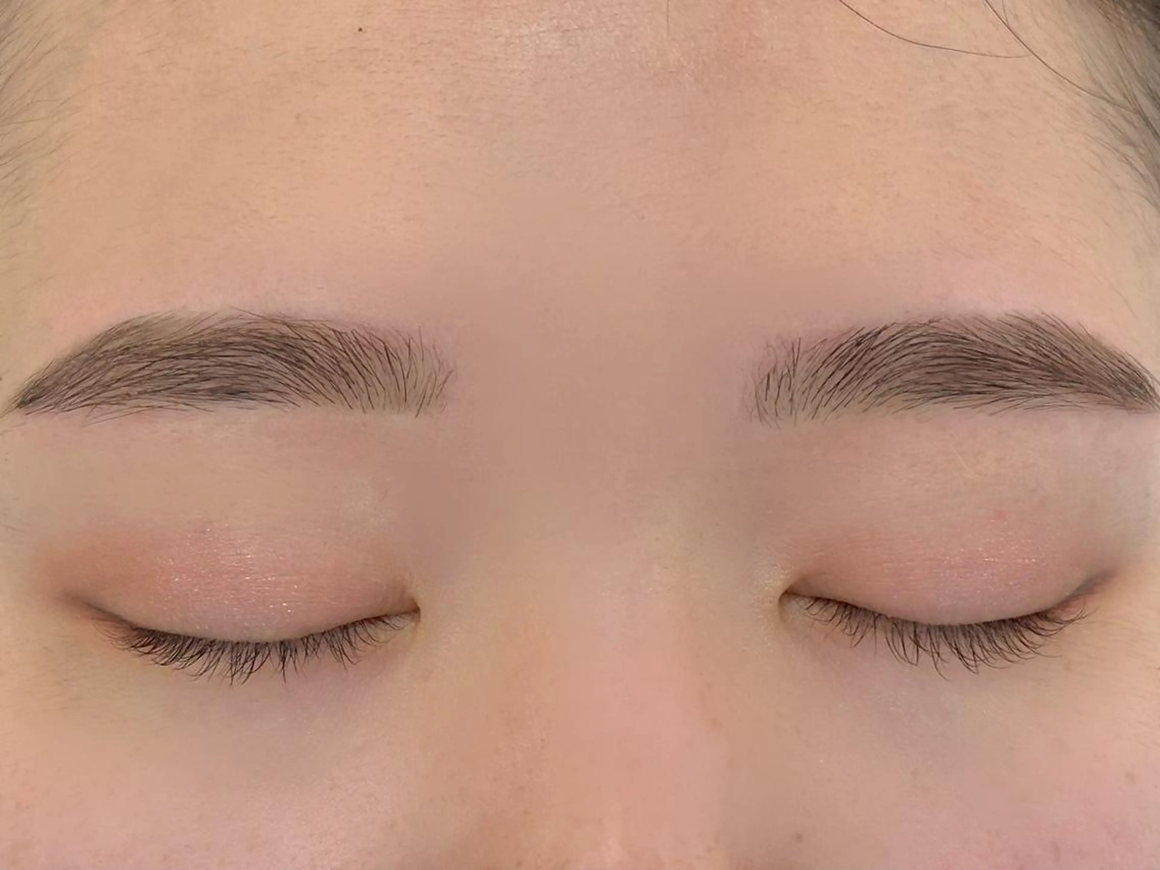 アイブロウ HEXA AMIの眉毛・アイブロウイメージ