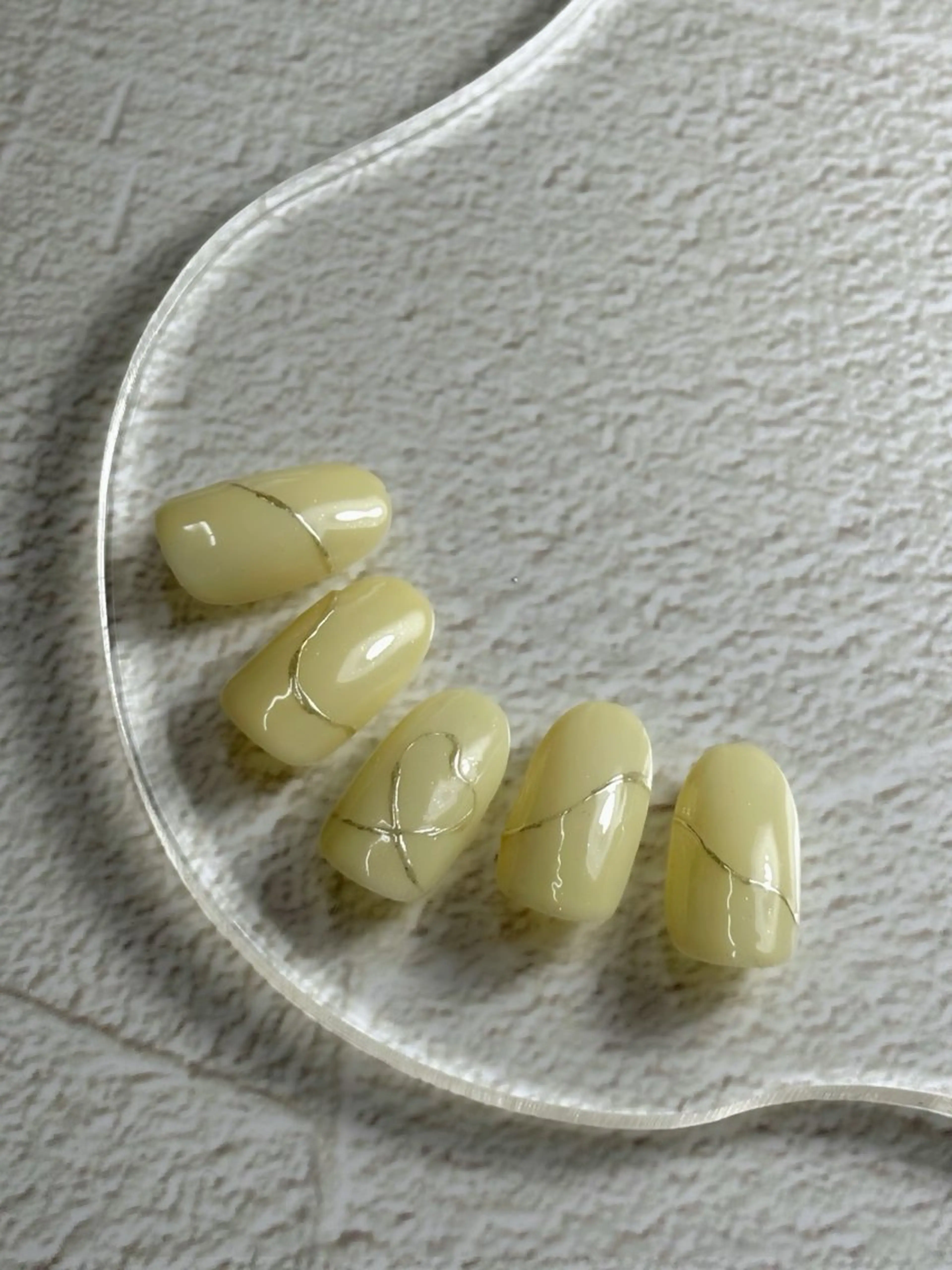 ネイル ハート 黄色 Spricoloré ／harunaのネイルデザイン