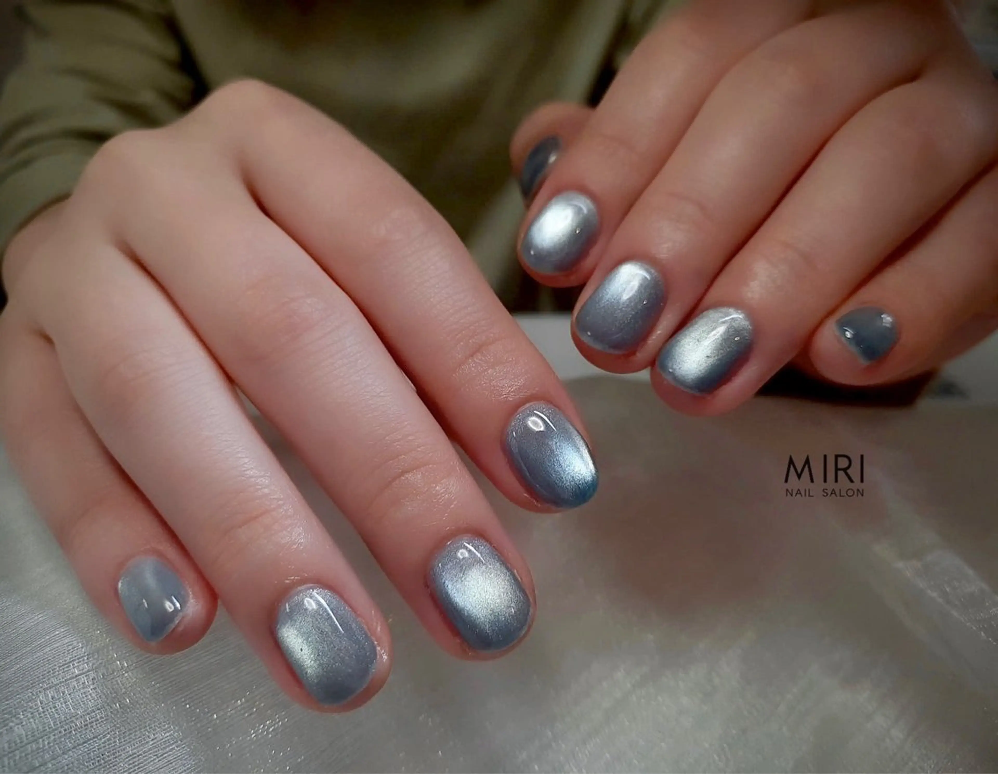 ネイル マグネットネイル ハンドネイル Miri nail salonのネイルデザイン