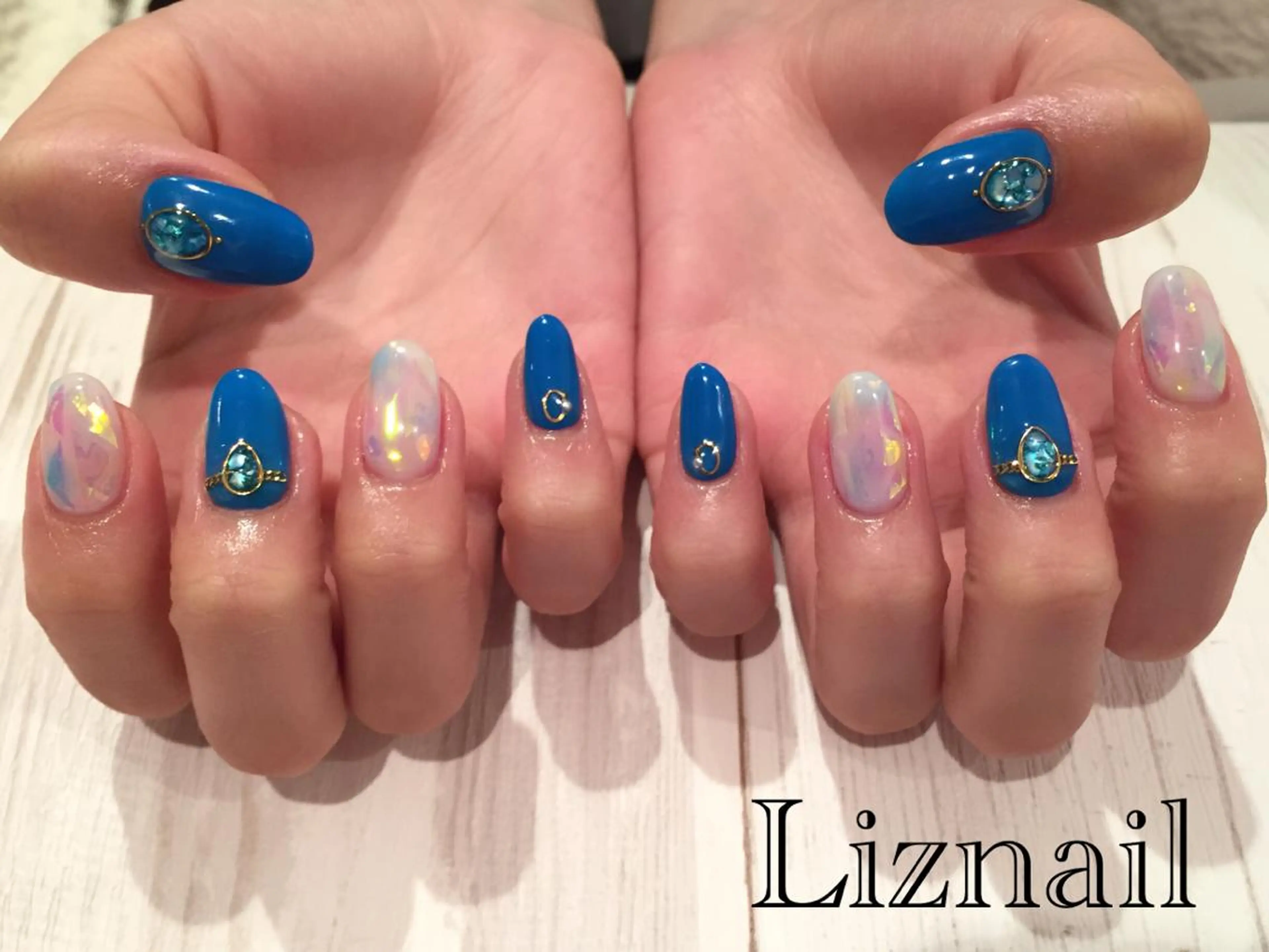 ネイル Rawr / saoriのネイルデザイン