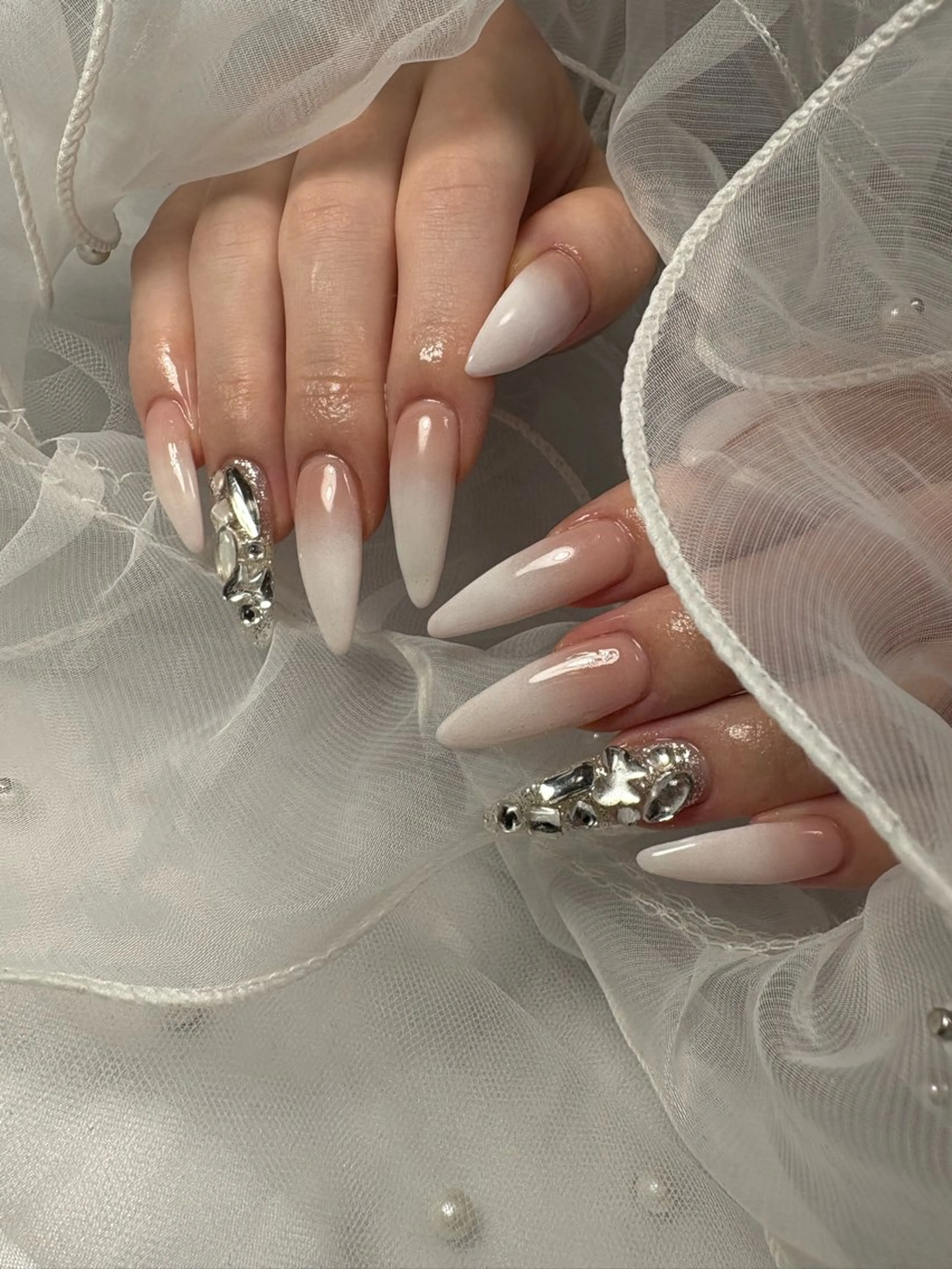 ネイル ロングネイル ハンドネイル salon de Belleのネイルデザイン