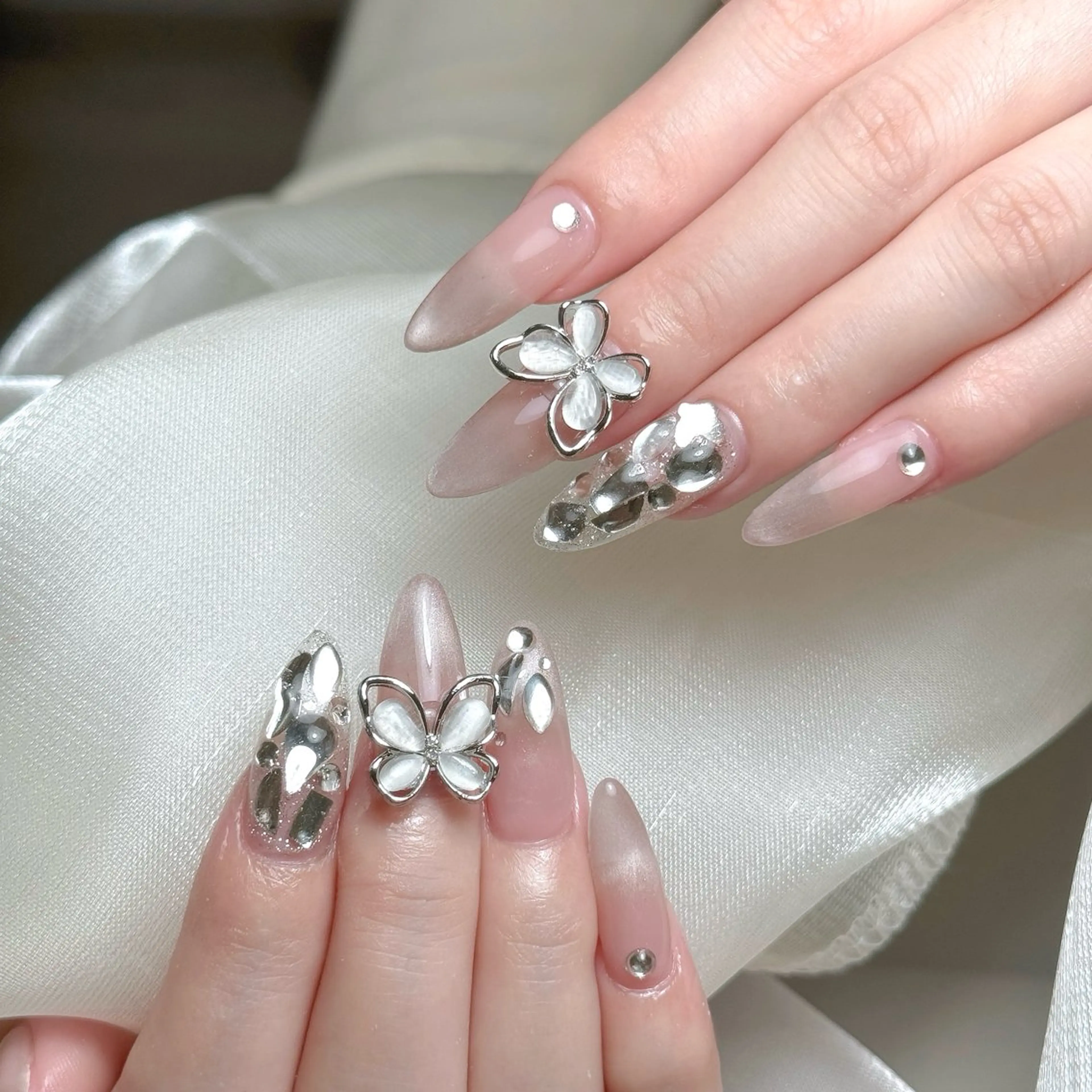 ネイル ハンドネイル Maggie Nail🦩のネイルデザイン