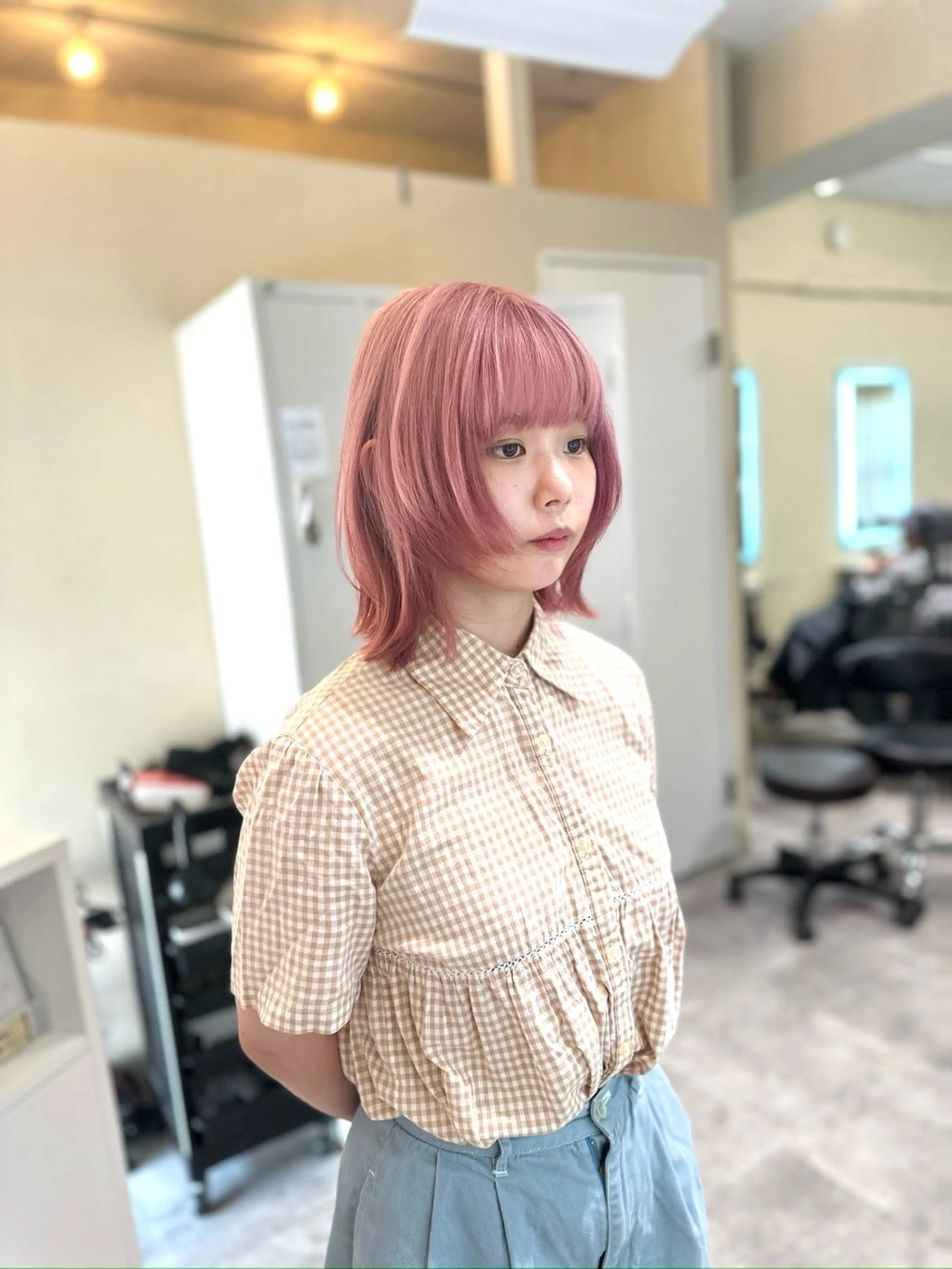 ミディアム カラー ショートボブ ブリーチ ダブルカラー イルミナカラー ブリーチなしカラー カット ヘアカラー opus 店長大和 レイヤー/赤み消しのヘアスタイル
