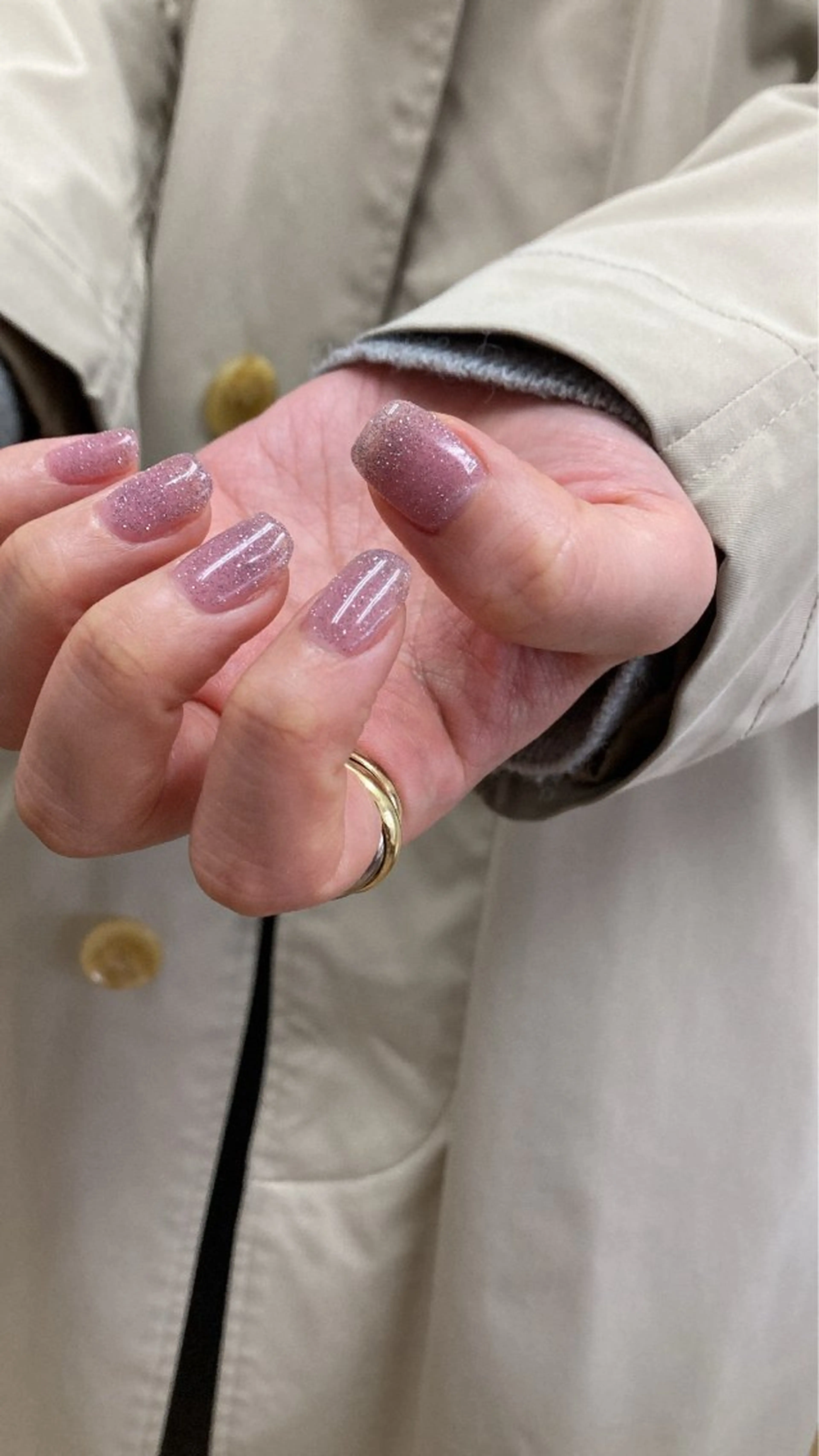 ネイル nailsalon　hue所属・小山 羽奈のネイルデザイン