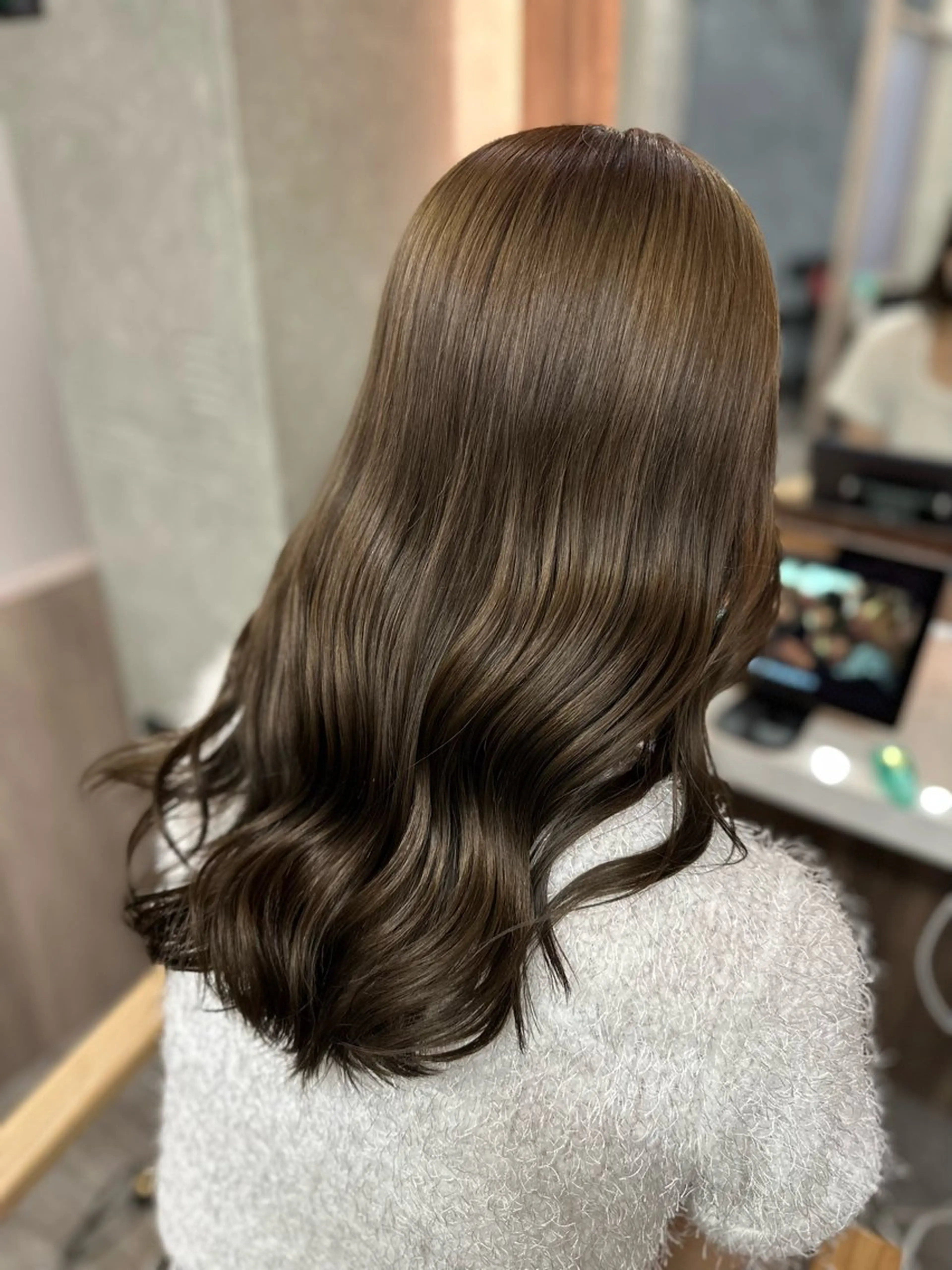 ロング カラー ANGELICA 西平 碧のヘアスタイル