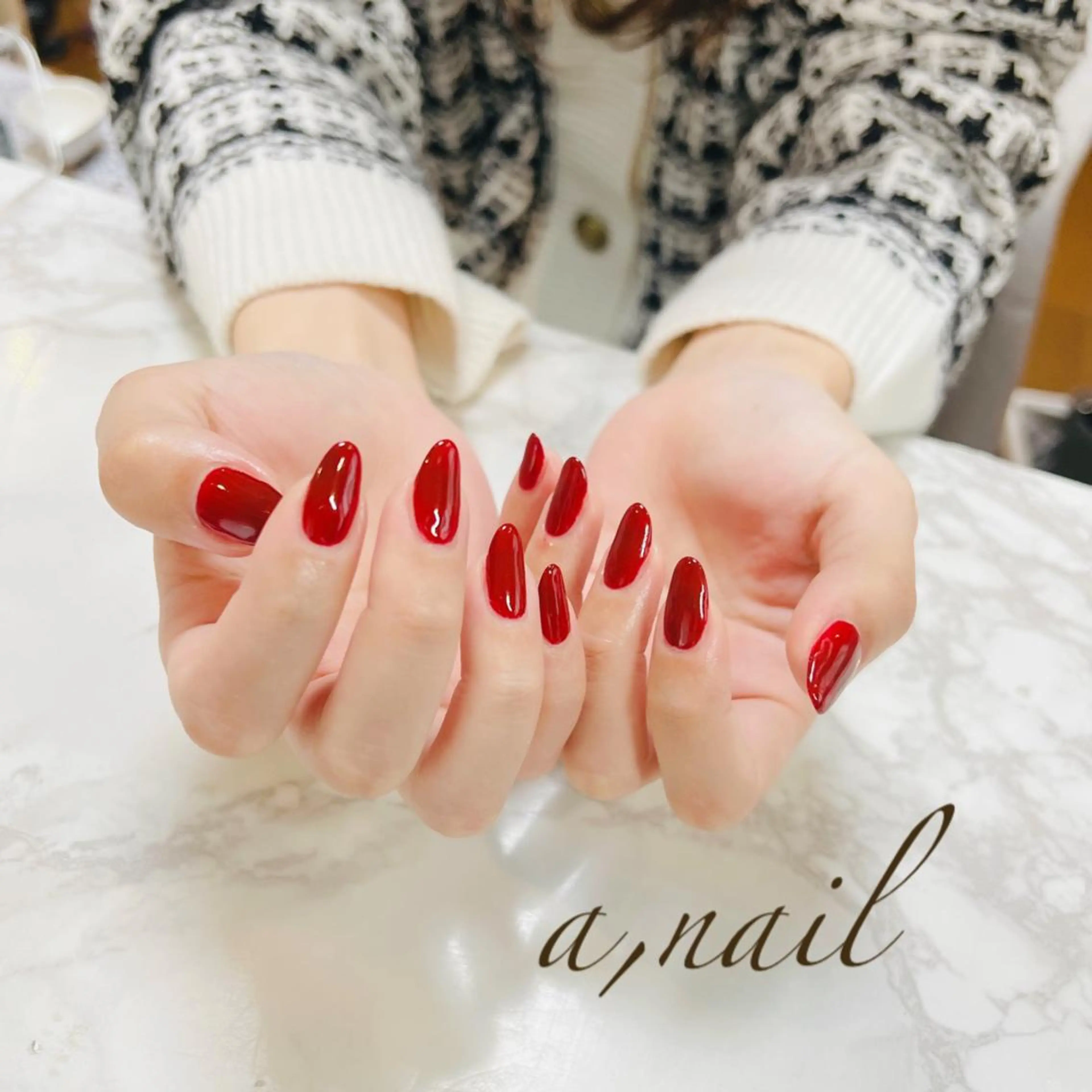 ネイル ボルドー フットネイル ジェルネイル グラデーション ワンカラーネイル ハンドネイル ネイルサロン エーネイルのネイルデザイン