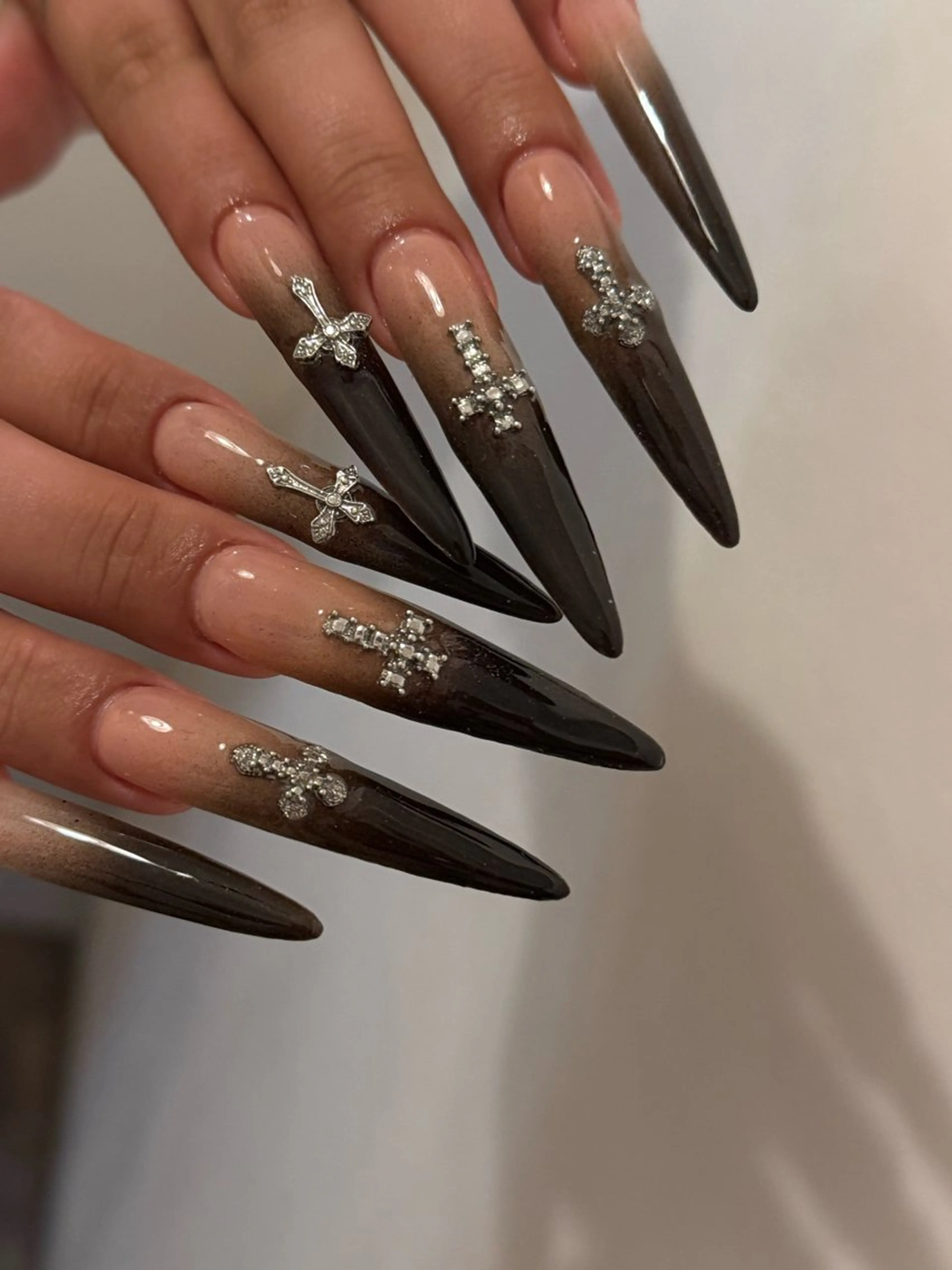 ネイル ハンドネイル キンジョウ ハルナのネイルデザイン