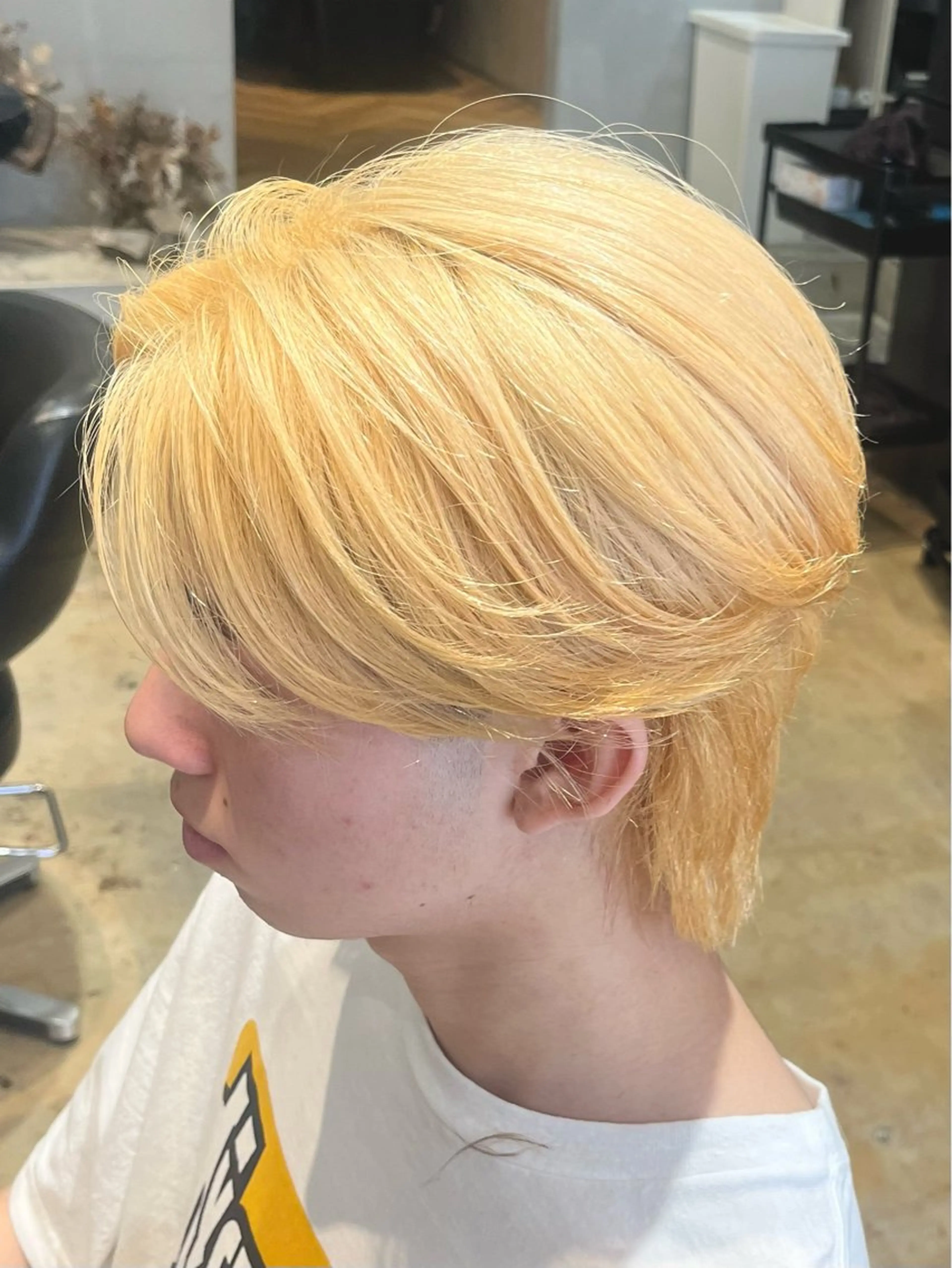 カラー メンズ ヘアカラー みわ/博多 ブリーチ/メンズヘアのヘアスタイル