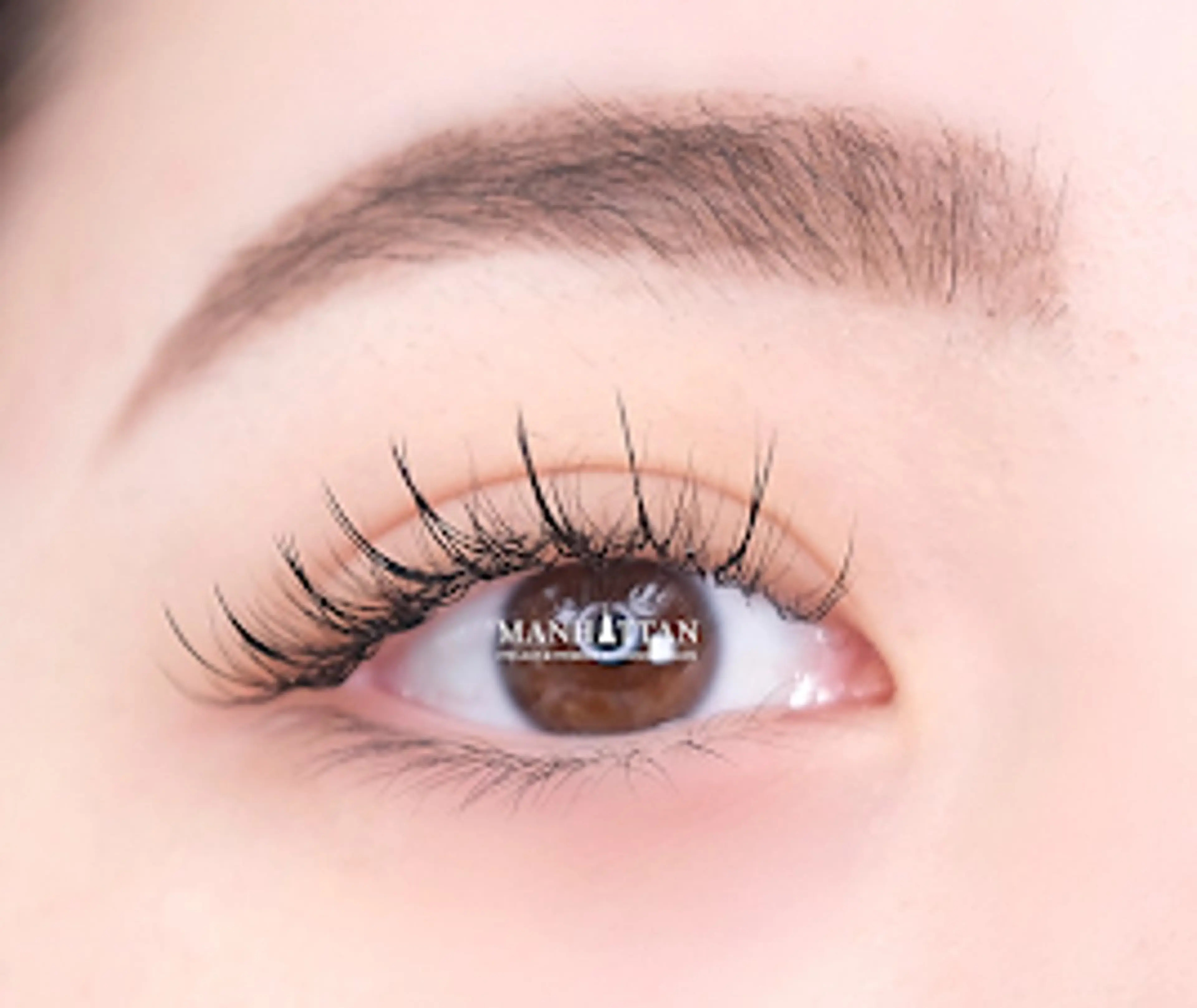 マツエク・マツパ よしもと りんの眉毛・アイブロウイメージ