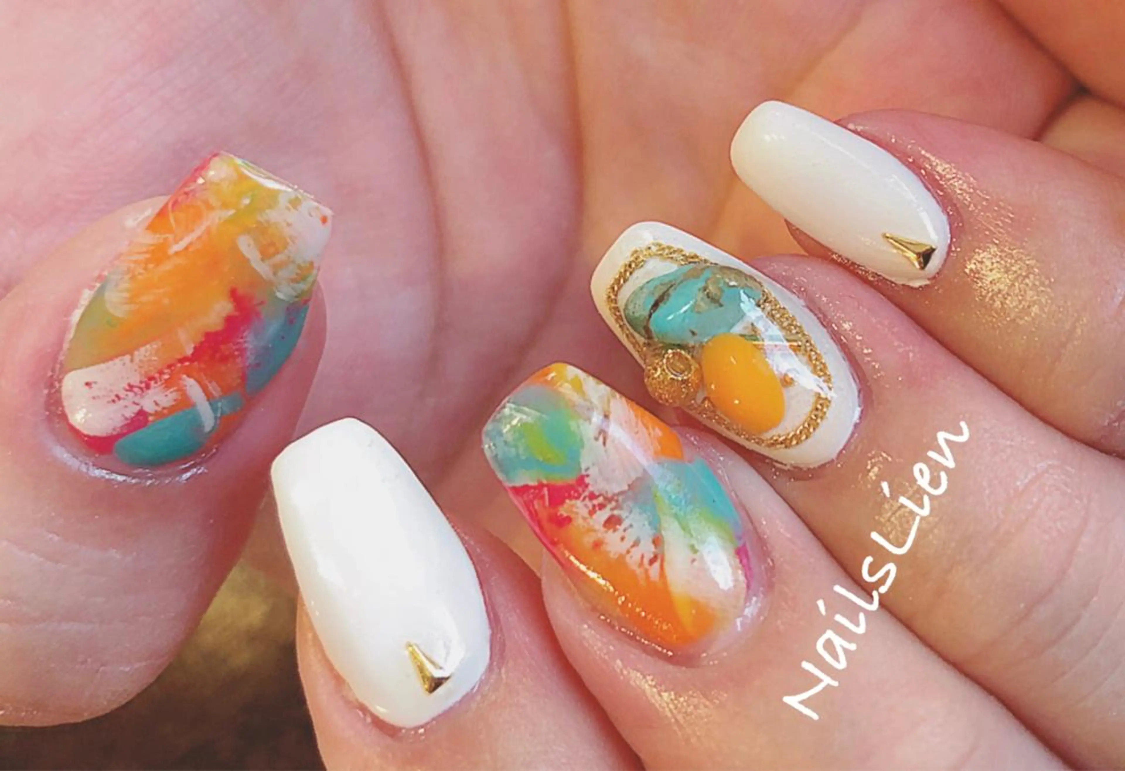 ネイル 夏ネイル 凛 リンのネイルデザイン