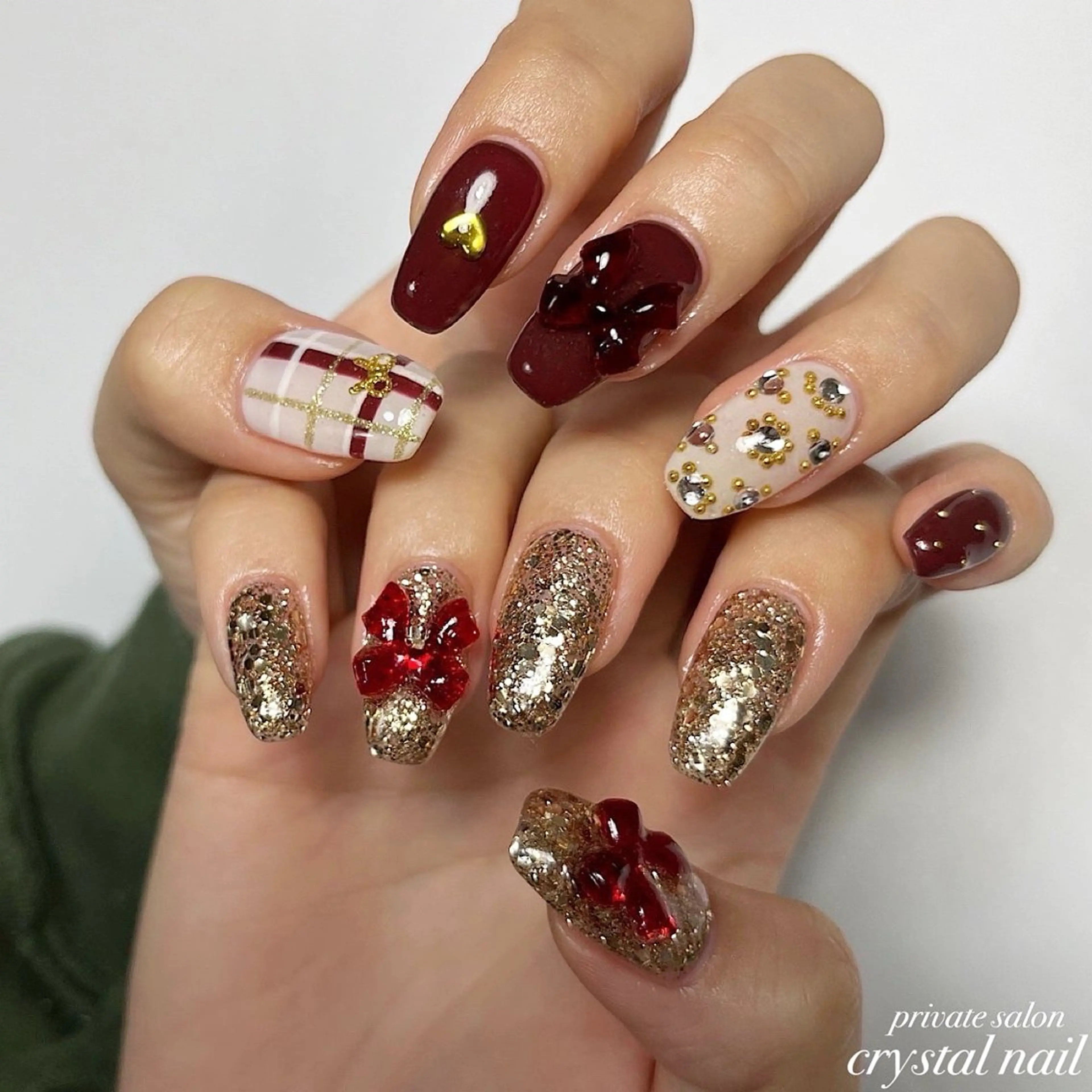 ネイル 冬ネイル クリスマス Crystal Nailのネイルデザイン