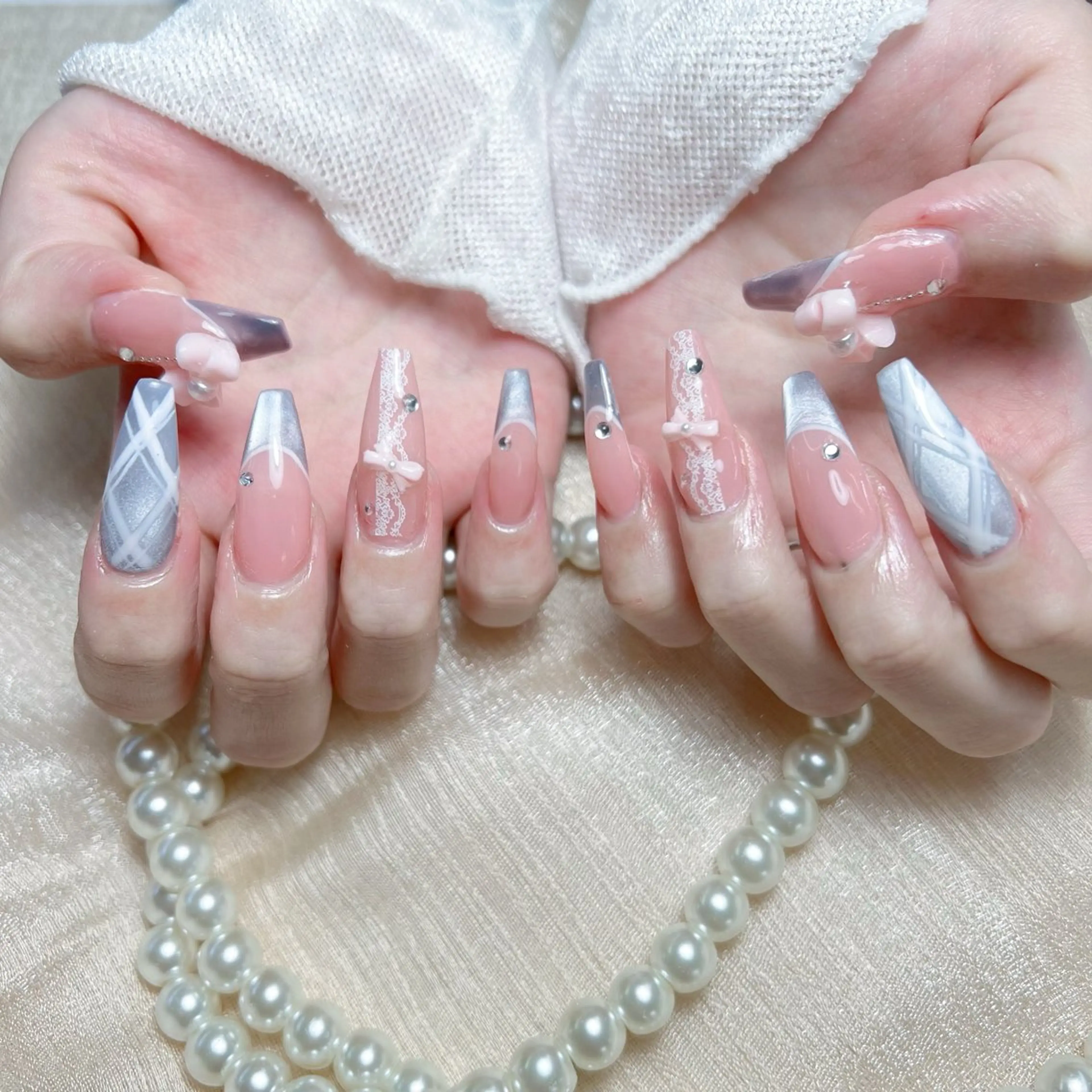 ネイル アートネイル ジェルネイル キラキラネイル 持ち込み シンプルネイル ハンドネイル ハンドケア ぱん ちゃんのネイルデザイン