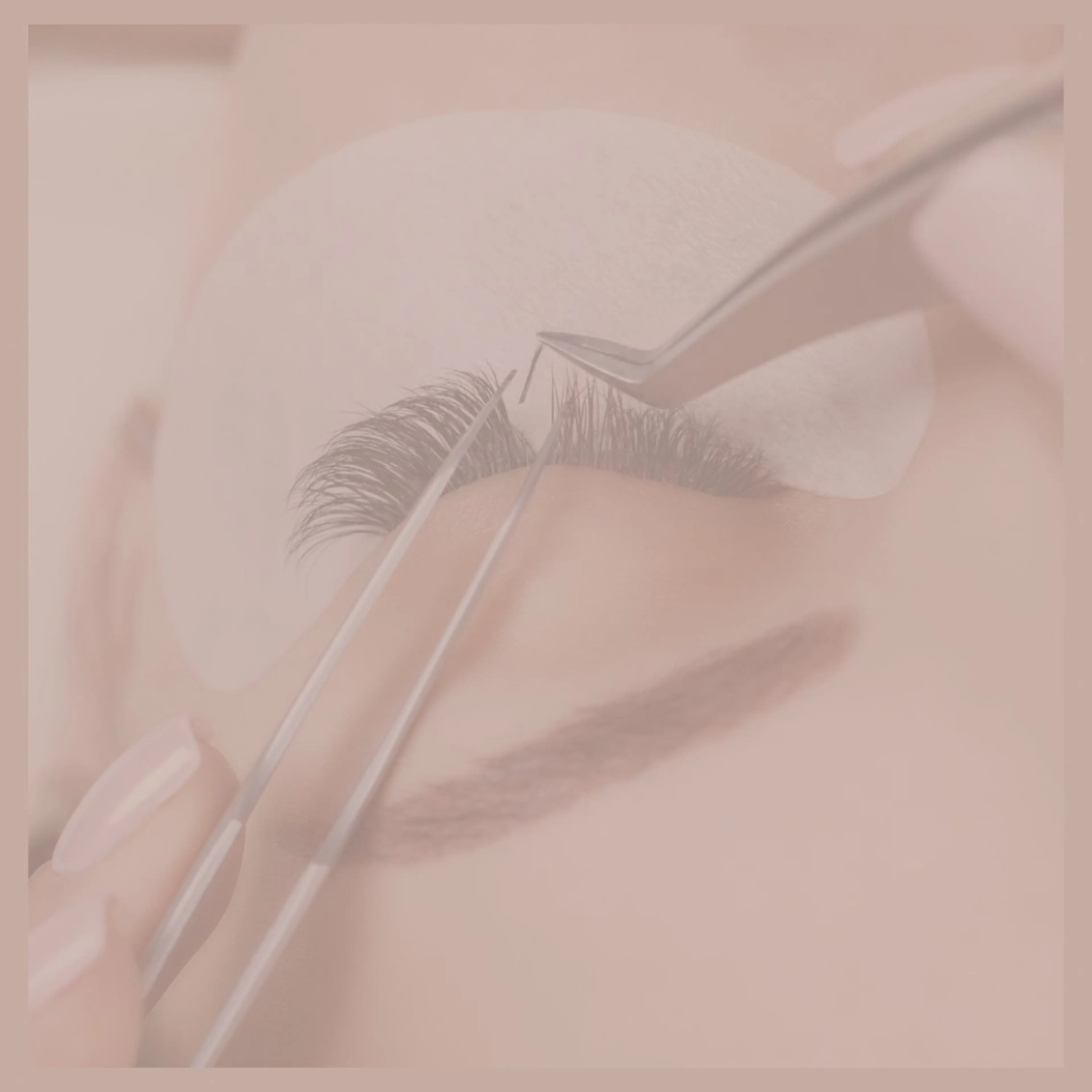 マツエク・マツパ mamasienne アイのネイルデザイン