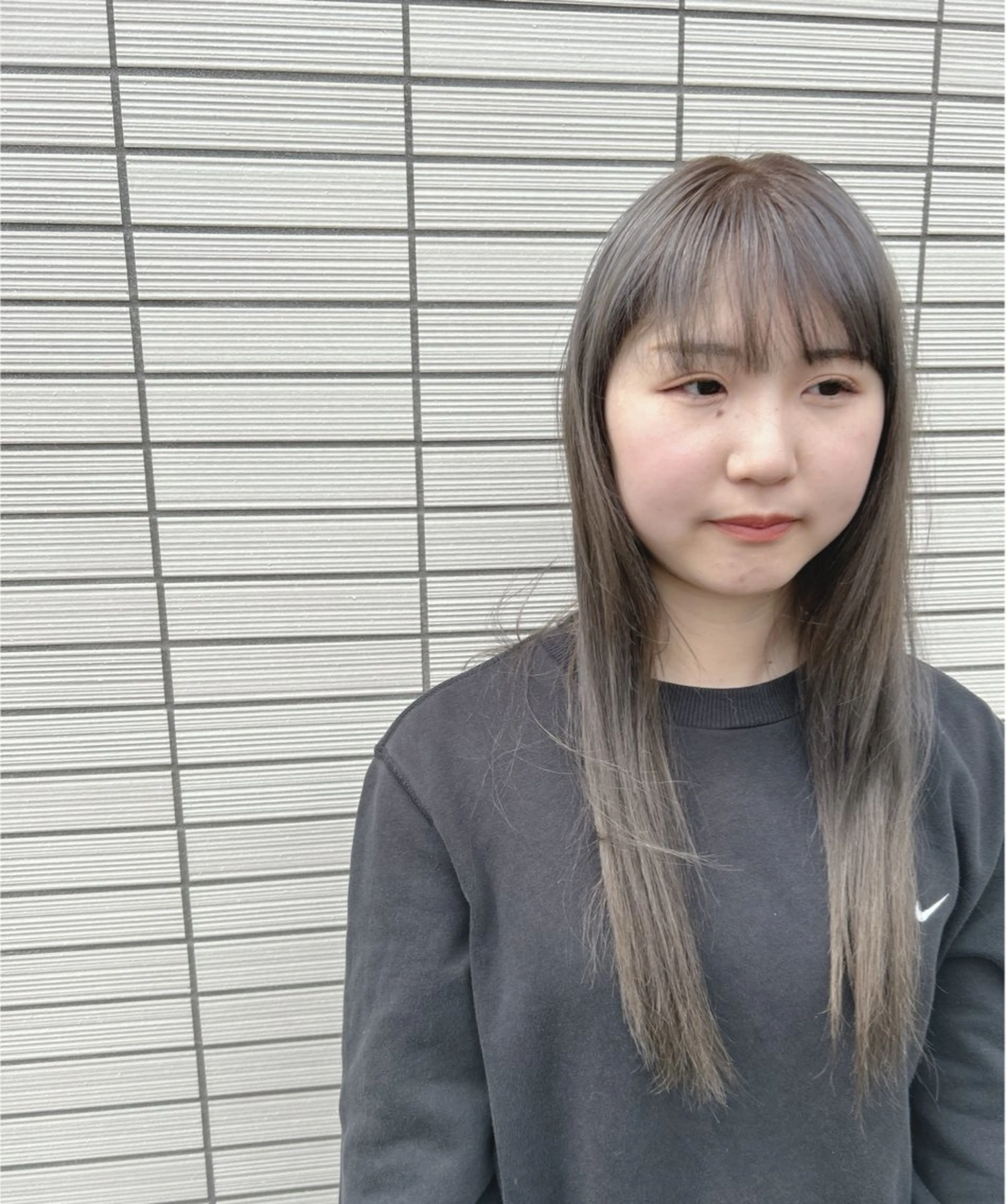 ロング yui nishiwakiのヘアスタイル