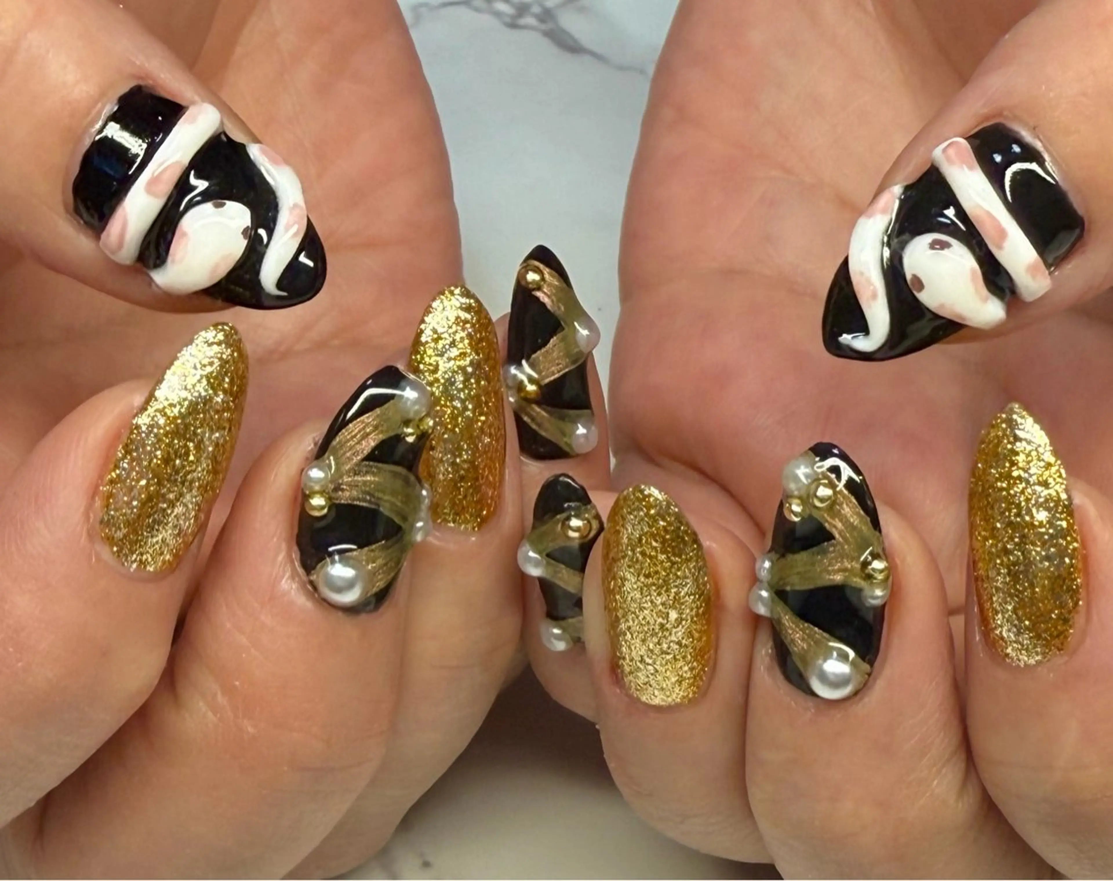 ネイル アートネイル チークネイル フレンチネイル キラキラネイル マグネットネイル M.N_ nailのネイルデザイン