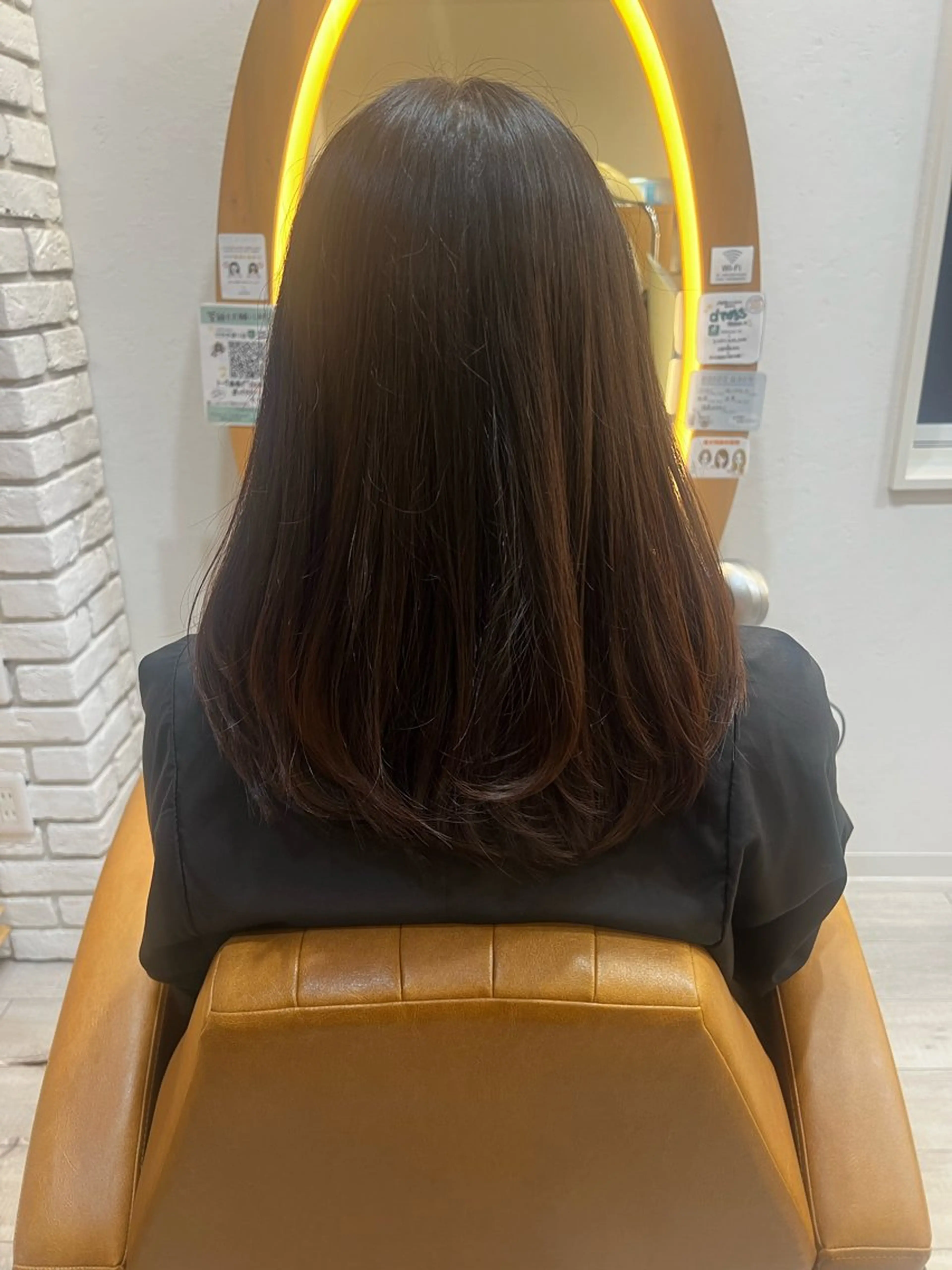 セミロング adorableけやき通り店所属・adorable 小西彩里のヘアスタイル