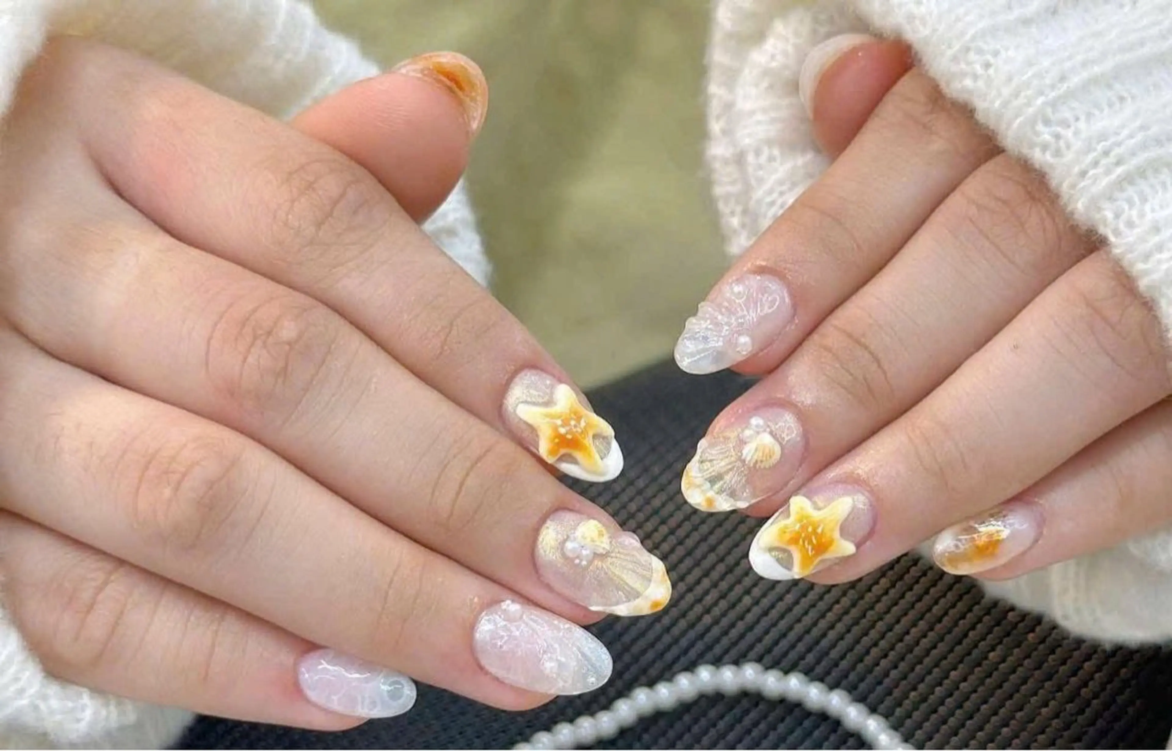 ネイル フレンチネイル ジェルネイル ガラスフレンチ 韓国ネイル マグネットネイル ハンドネイル Minette Nailのネイルデザイン