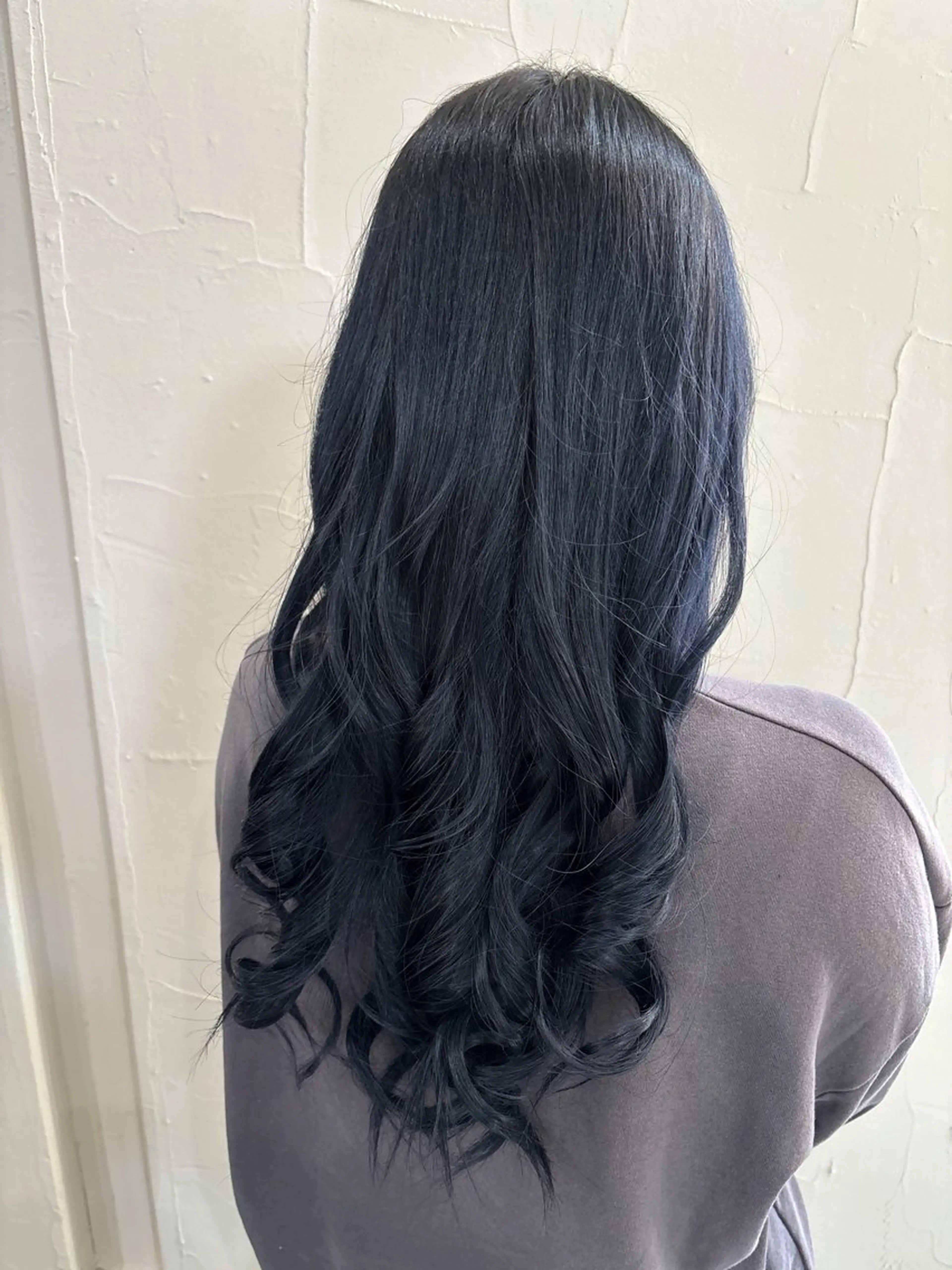 セミロング カット ヘアカラー 桑野 葵のヘアスタイル