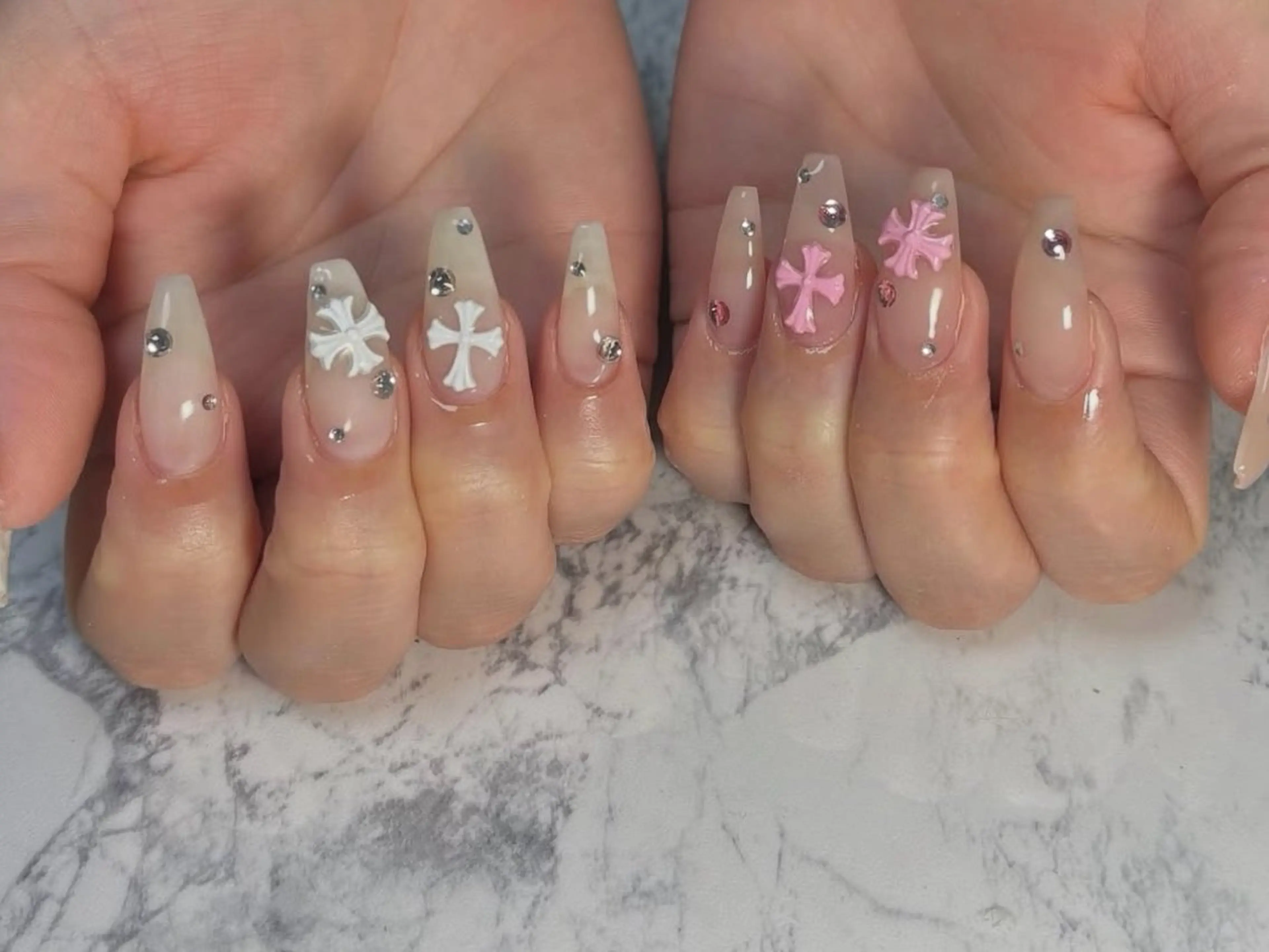 ネイル ハンドネイル R’s nailのエステ・リラクイメージ