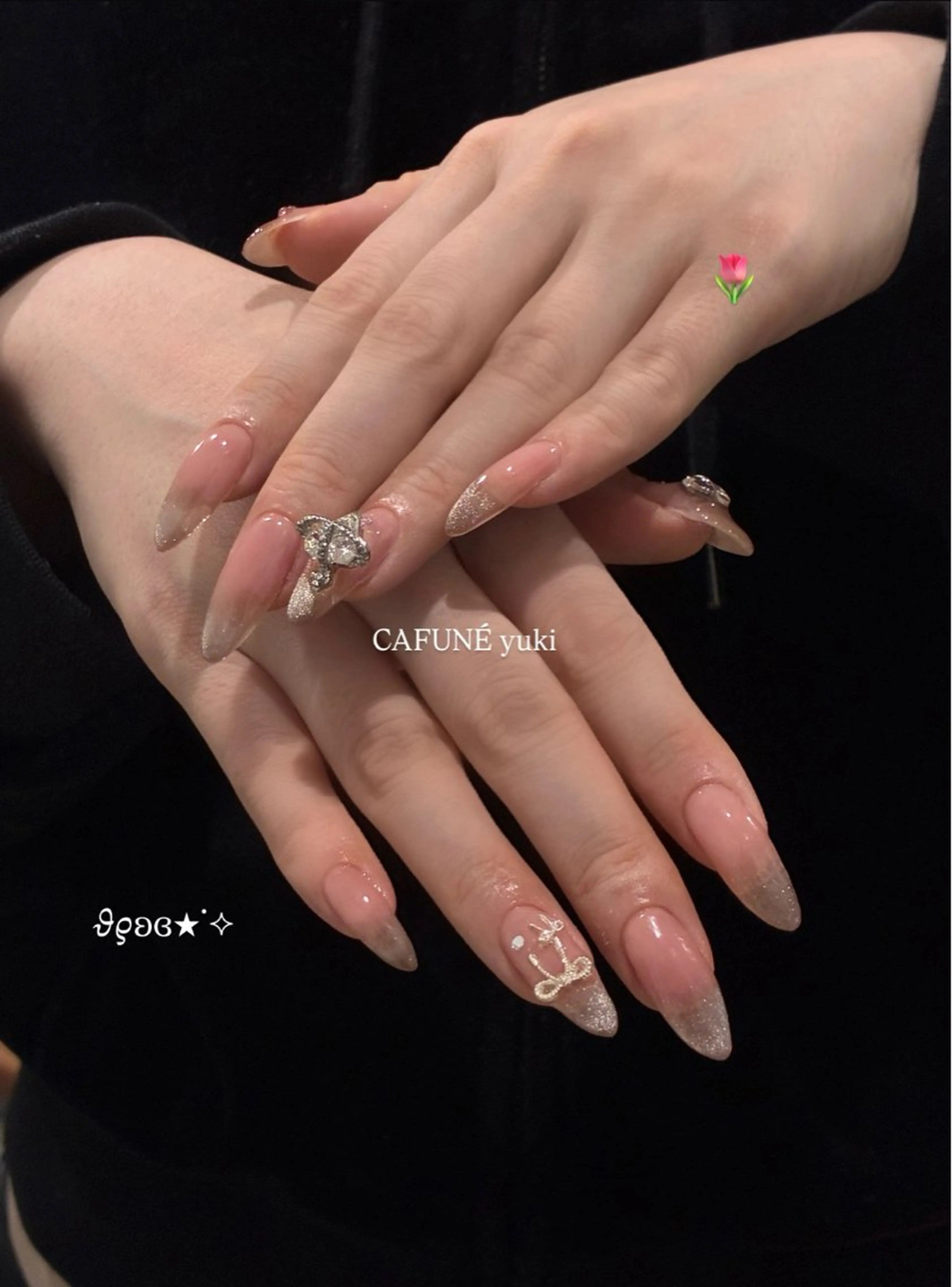 ネイル ハンドネイル CAFUNÉ tokyo所属・☾ ໋CAFUNE yuki︎︎𓂃⟡のネイルデザイン