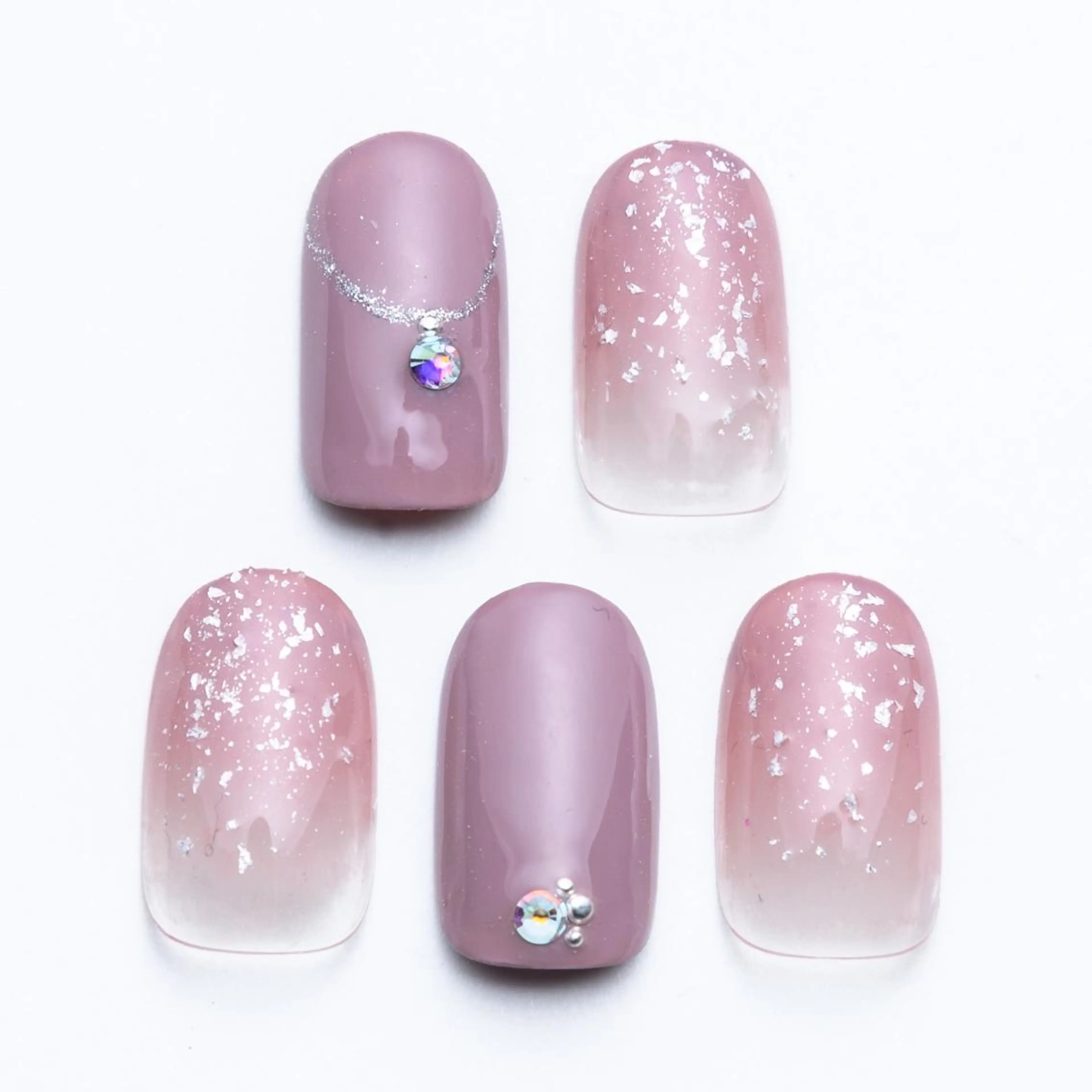 ネイル E.design. Nailのネイルデザイン