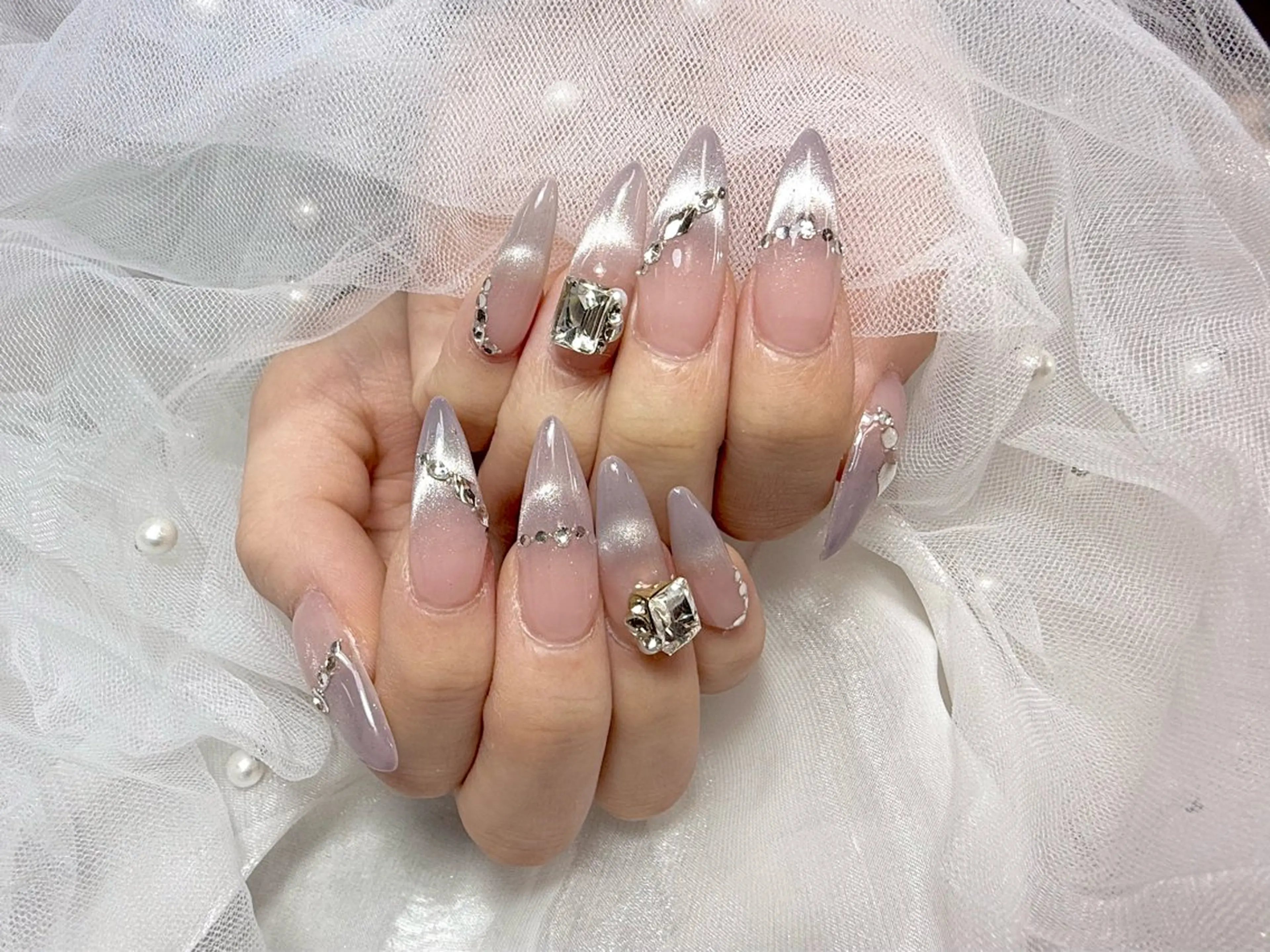 【12月限定‼️🎄】お爪が痛まないフィルイン付き🫧パーツつけ放題💎150分コース🎀（持ち込みOK✨️）の写真