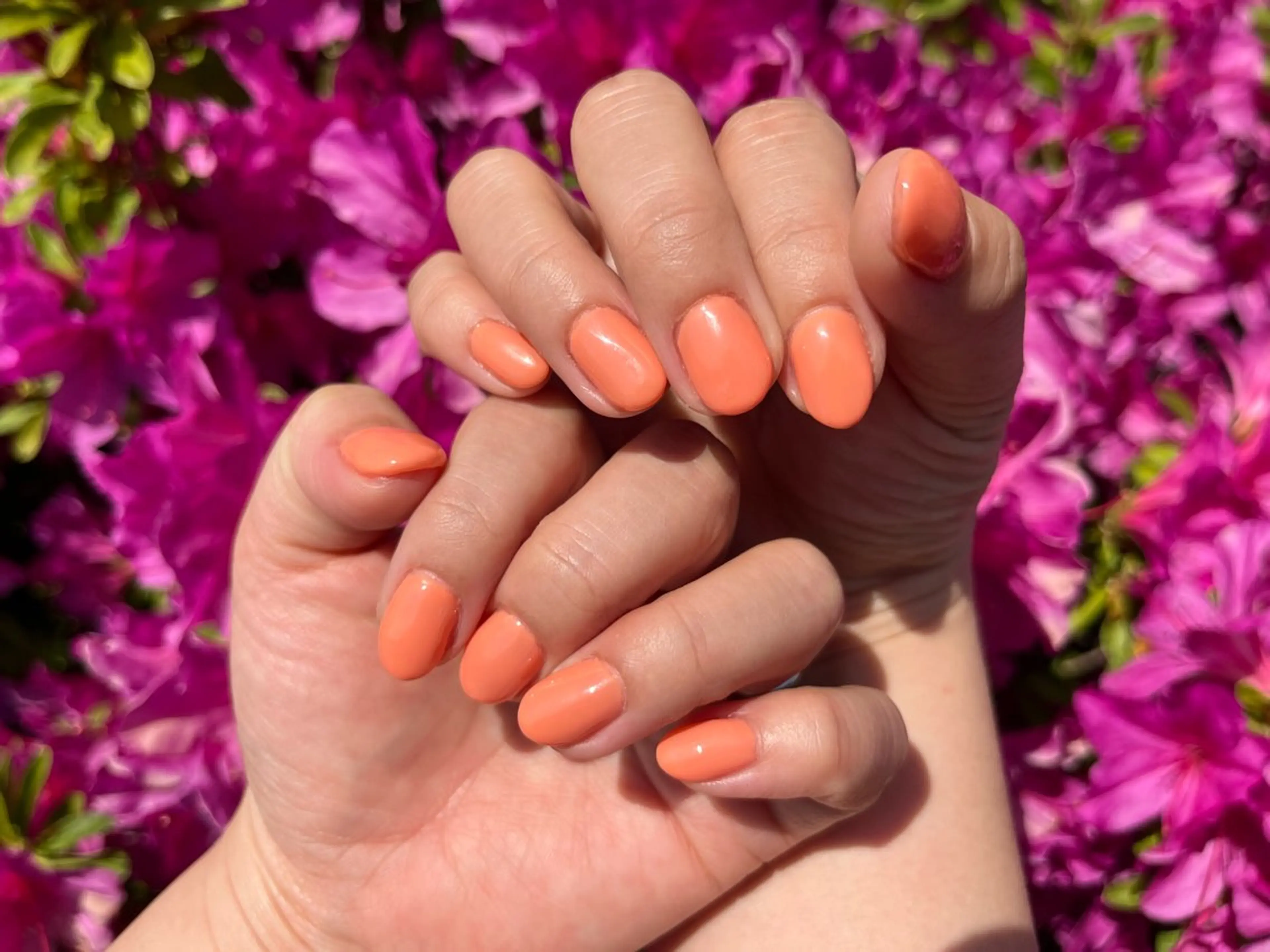 ショート un +のネイルデザイン