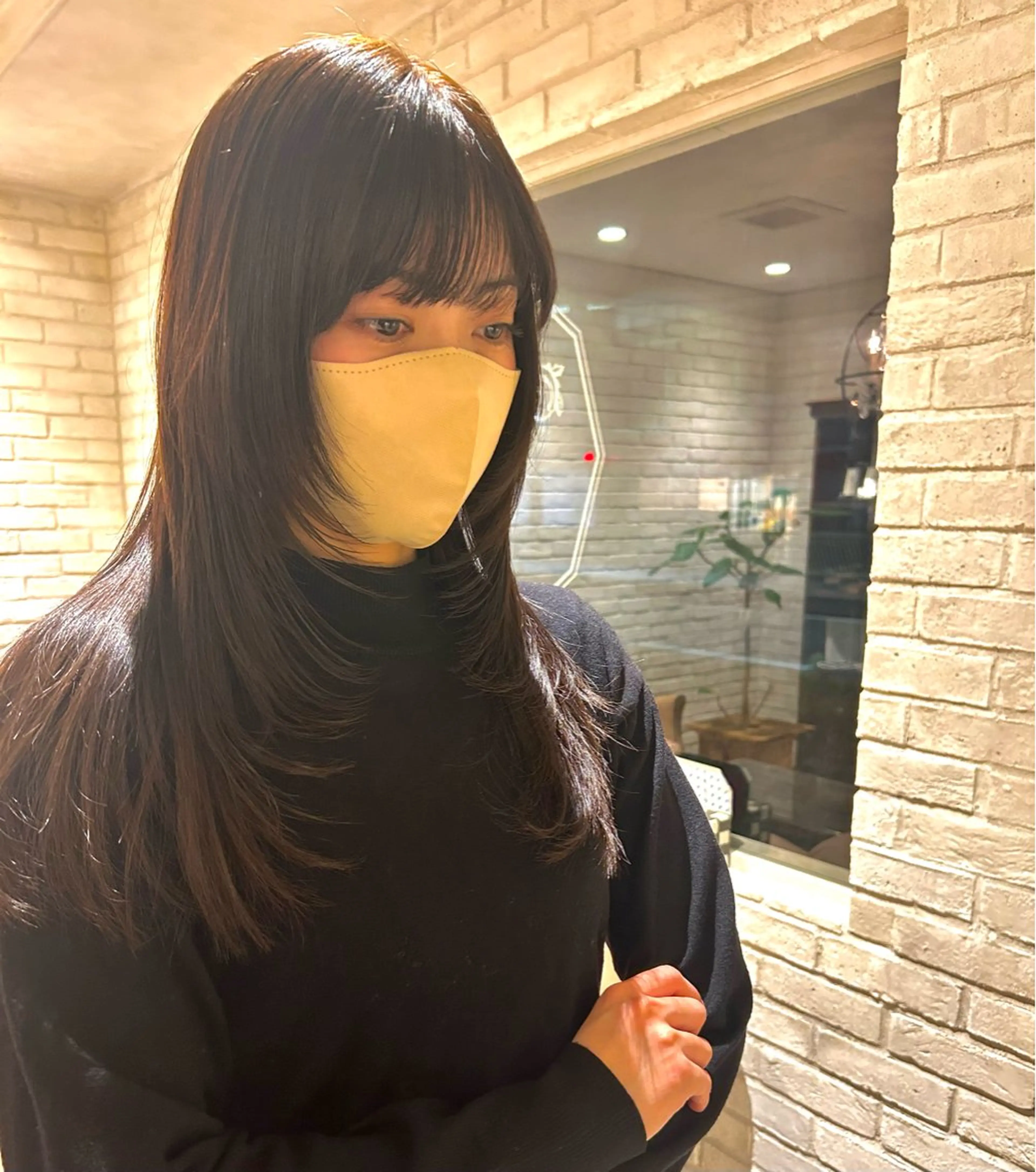ロング レイヤーカット 宇川 湧也のヘアスタイル