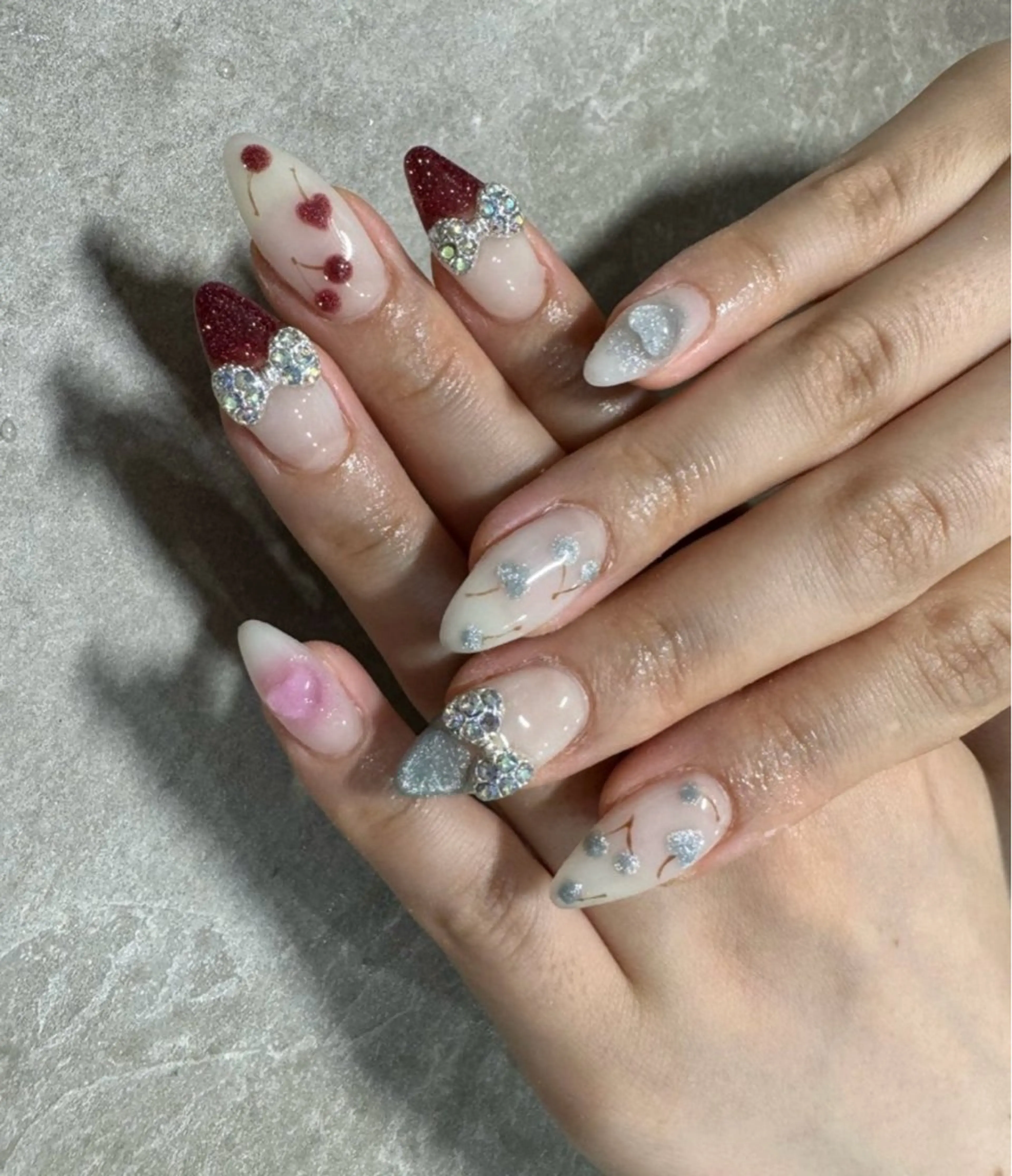 ネイル LAVISH nanamiのネイルデザイン