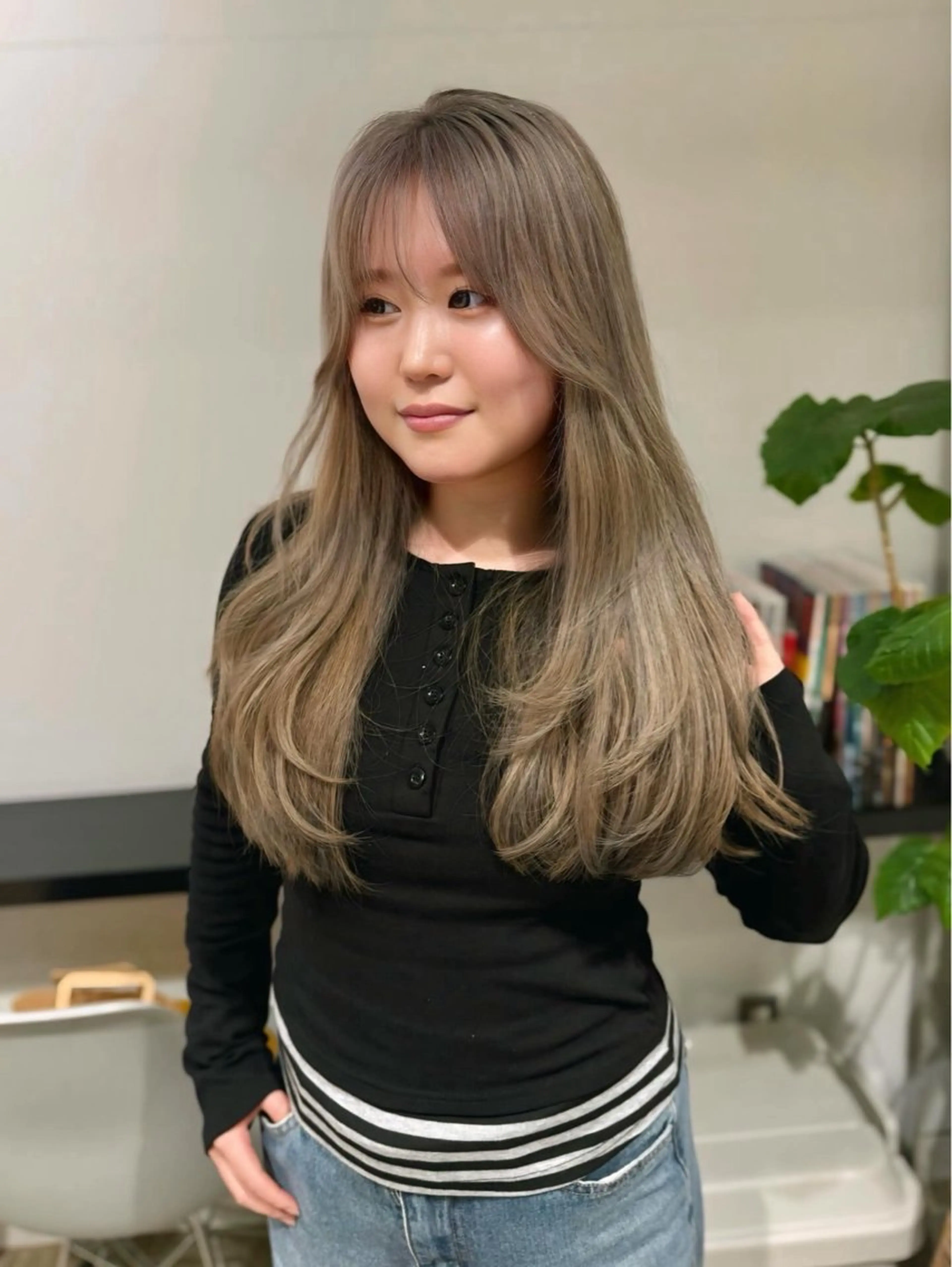 ロング カラー ウルフ/似合わせ レイヤー/RIHOのヘアスタイル