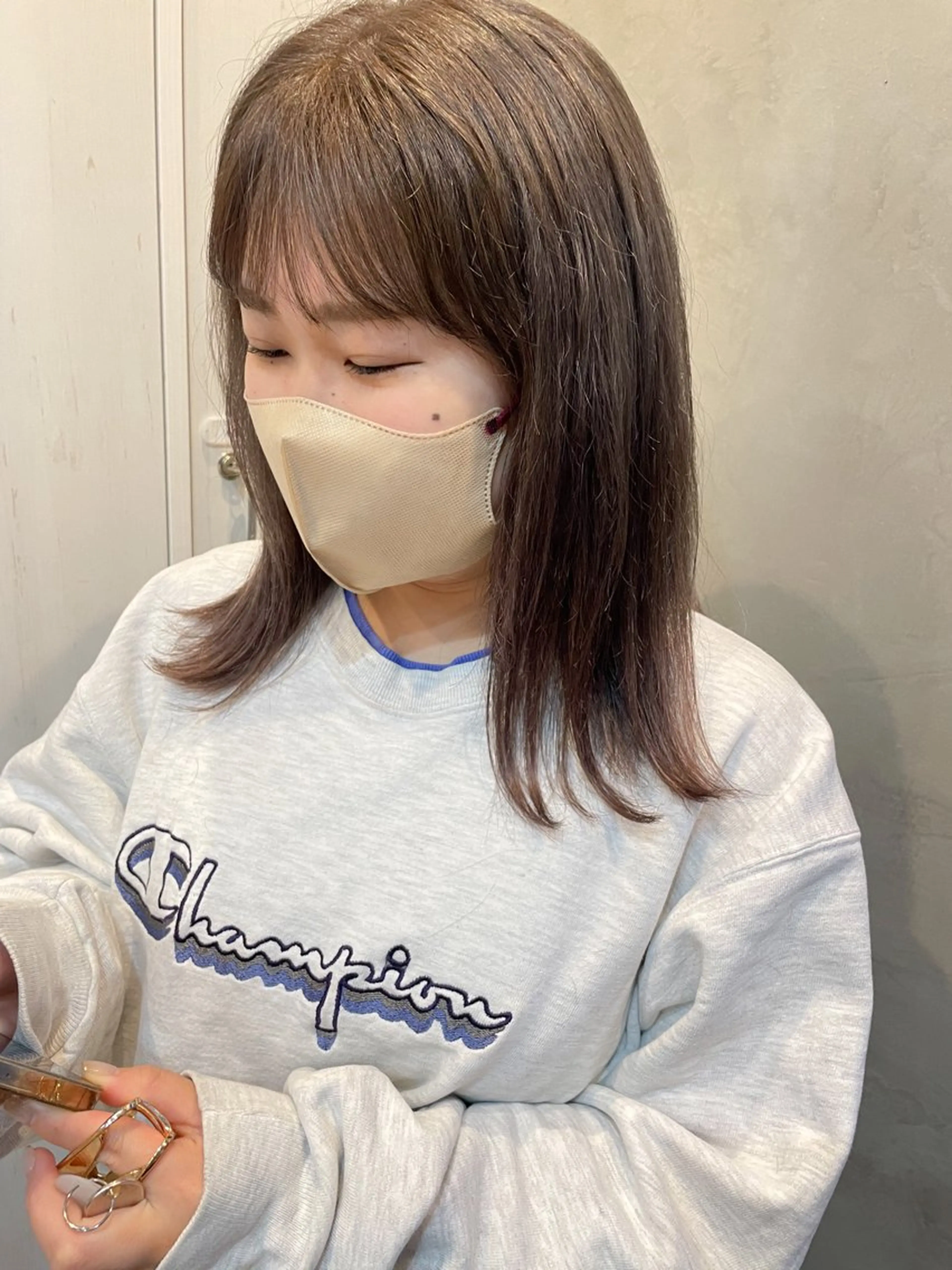 ミディアム カラー 透明感カラー 戸丸 絵夢のヘアスタイル