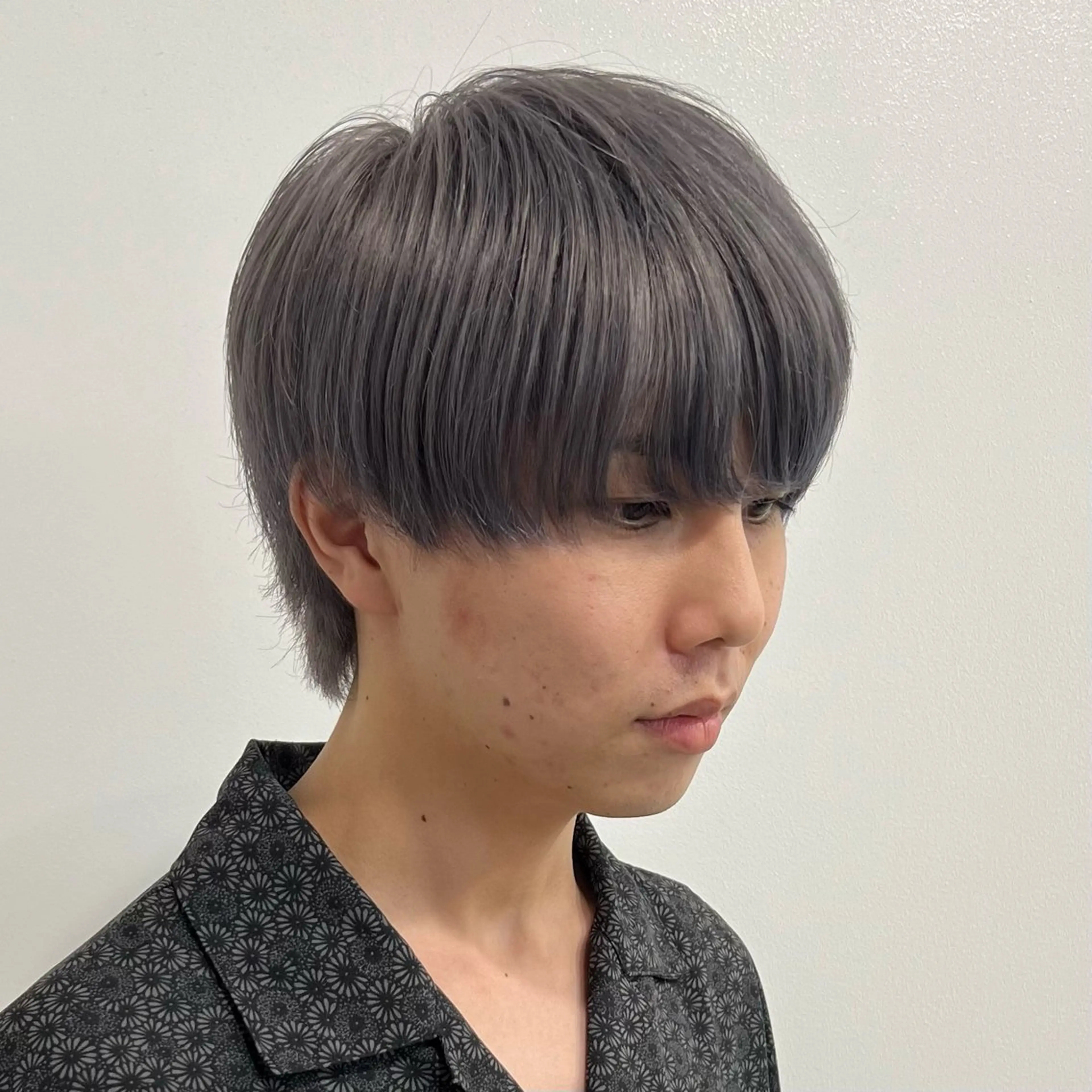 ショート メンズ 🫧ハイトーン×艶 カラー🫧 Rionのヘアスタイル