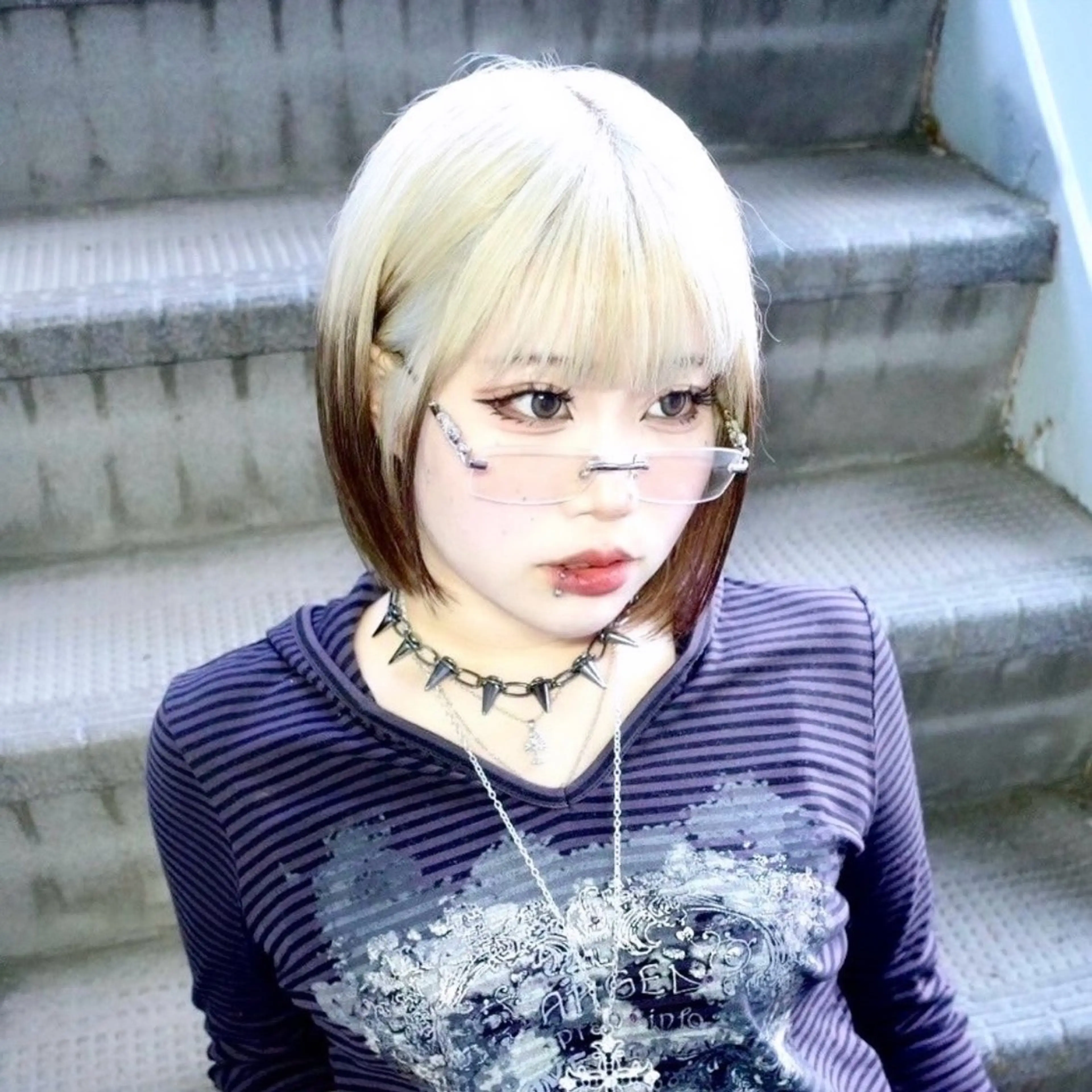 ショート カラー カット ヘアカラー トリートメント ハイトーン/ウルフ/ レイヤー/Asukaのヘアスタイル