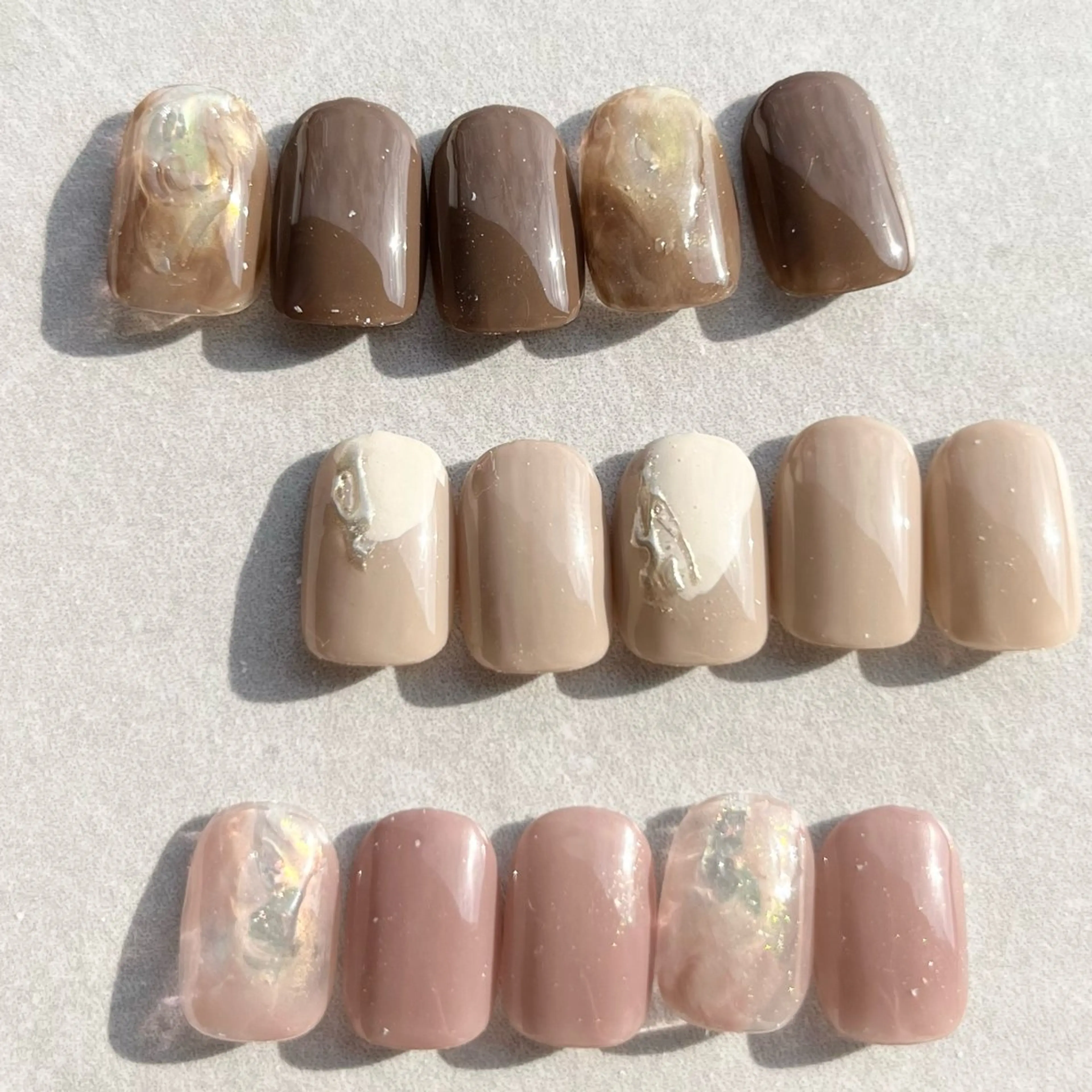 ネイル Ray. ちゅるん系ニュアンスのネイルデザイン