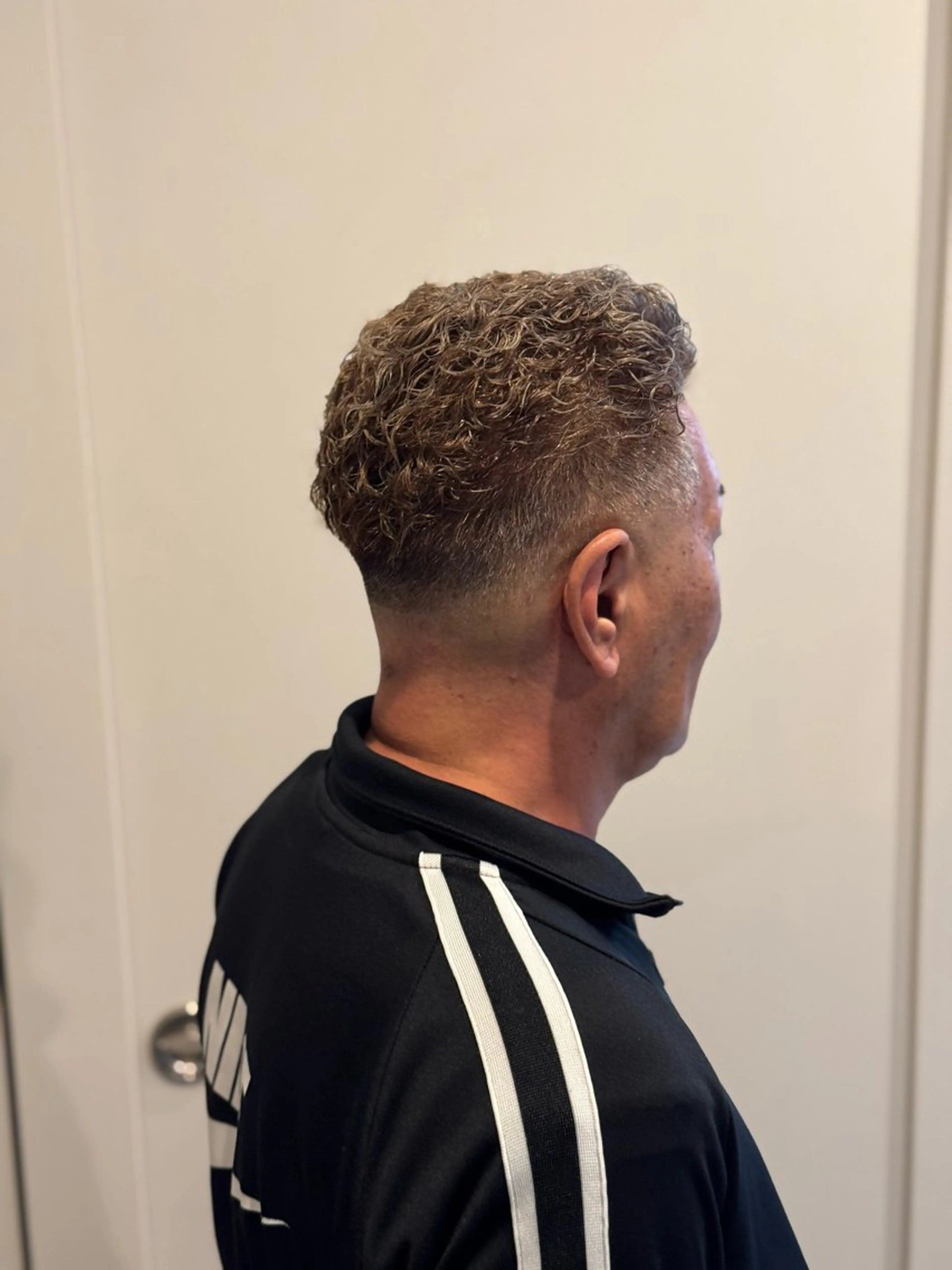 メンズ leo/ロング／ レイヤーカット⛈️のヘアスタイル