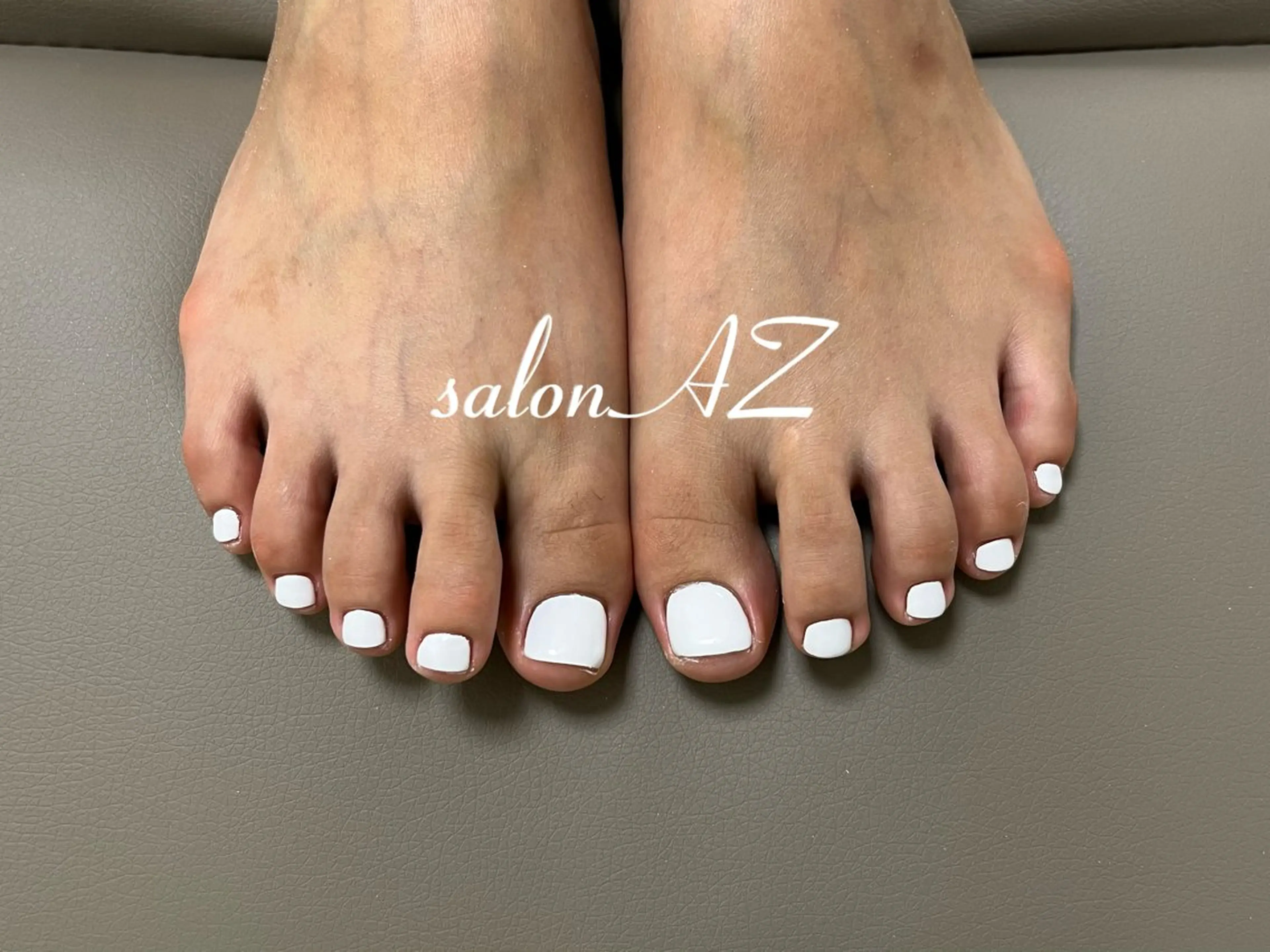 ネイル アートネイル 長さ出し フットネイル フレンチネイル ジェルネイル フットネイル salon AZのネイルデザイン