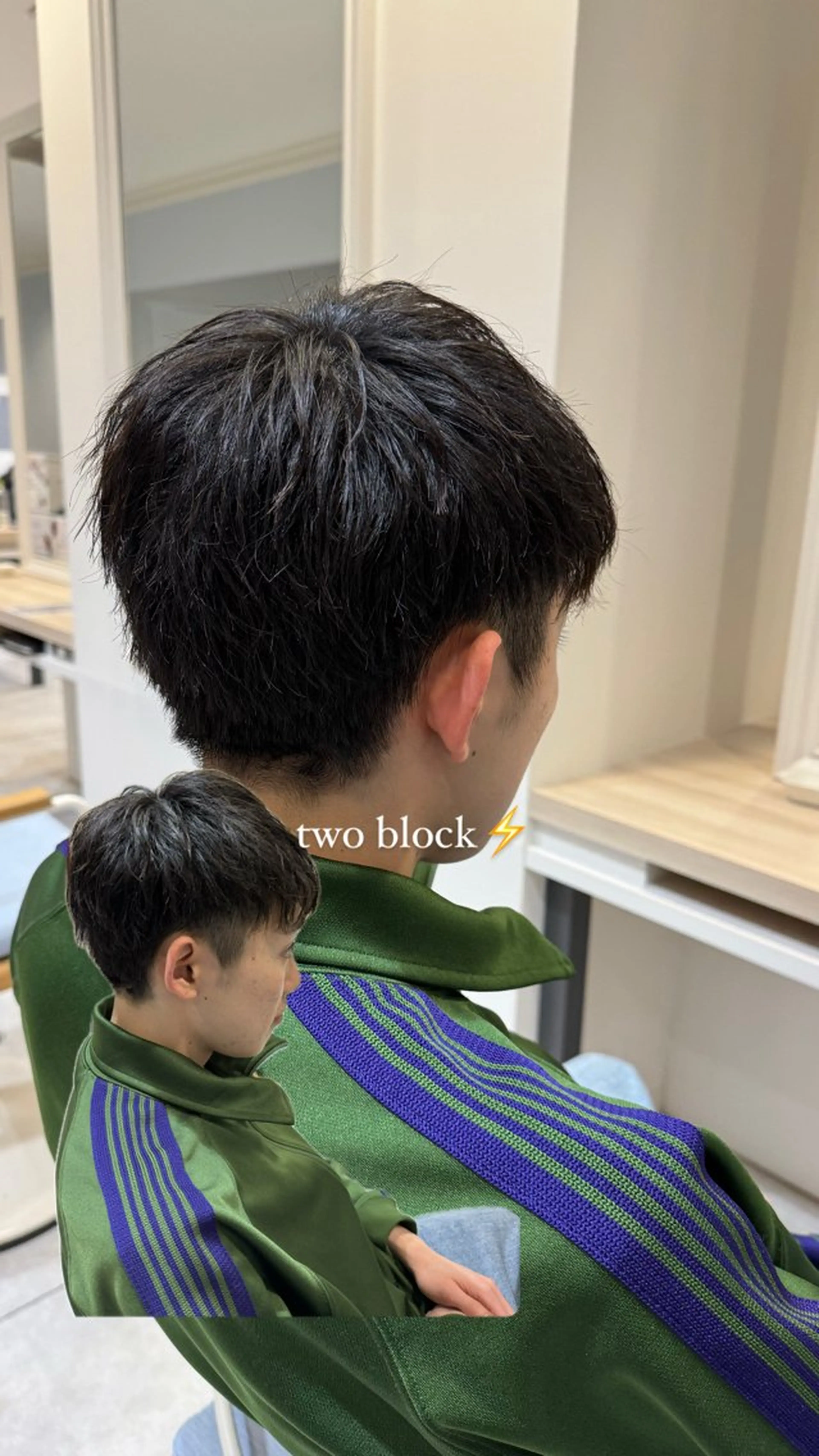 メンズ メンズパーマ ツーブロック 刈り上げ カット レイヤー/ウルフカッ ト/𝓡𝓲𝓷🍎のヘアスタイル