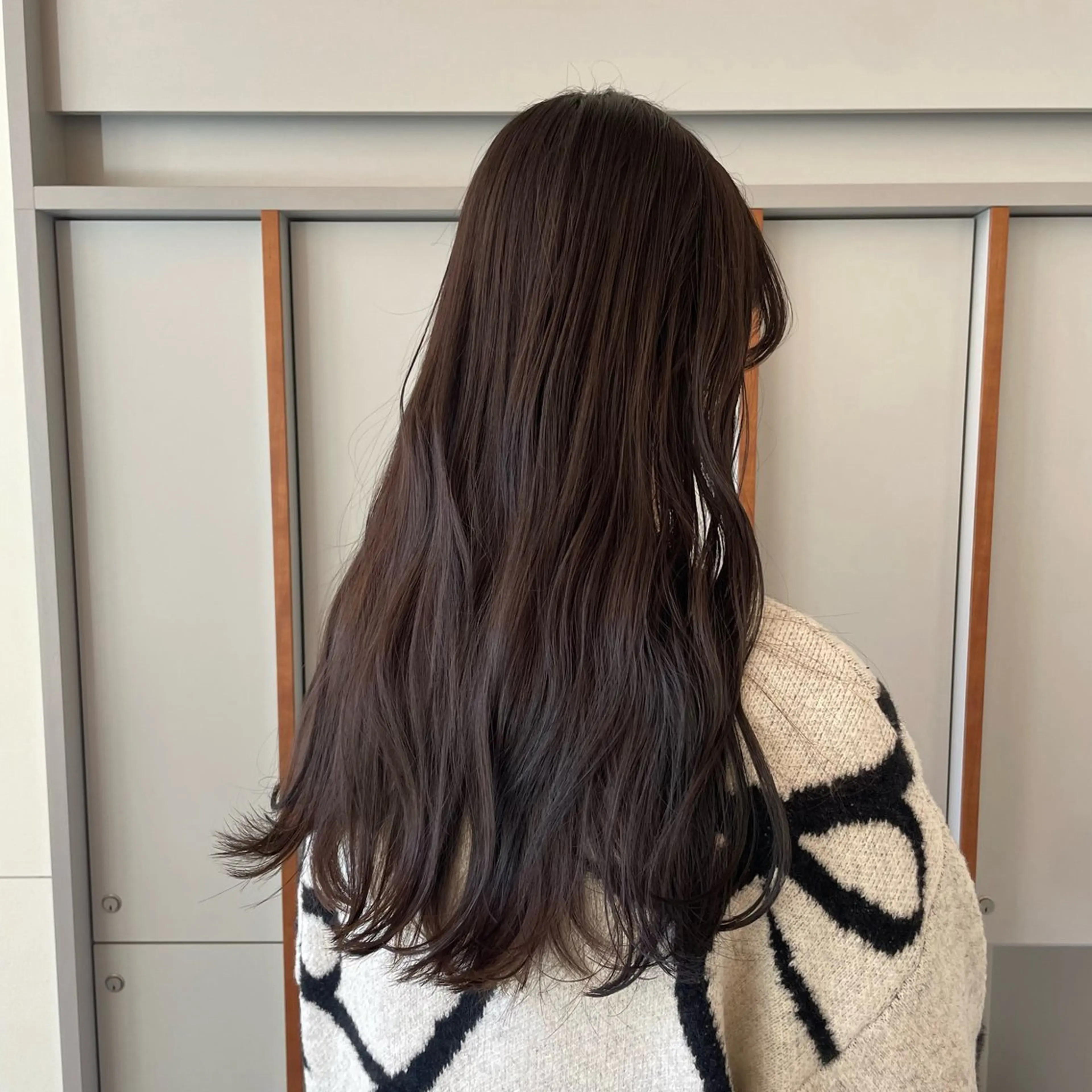 ロング カラー ベージュカラー ブリーチ 透明感カラー ダブルカラー グレージュ ヘアカラー トリートメント ブリーチ/レイヤー 🌻Mutsumiのヘアスタイル