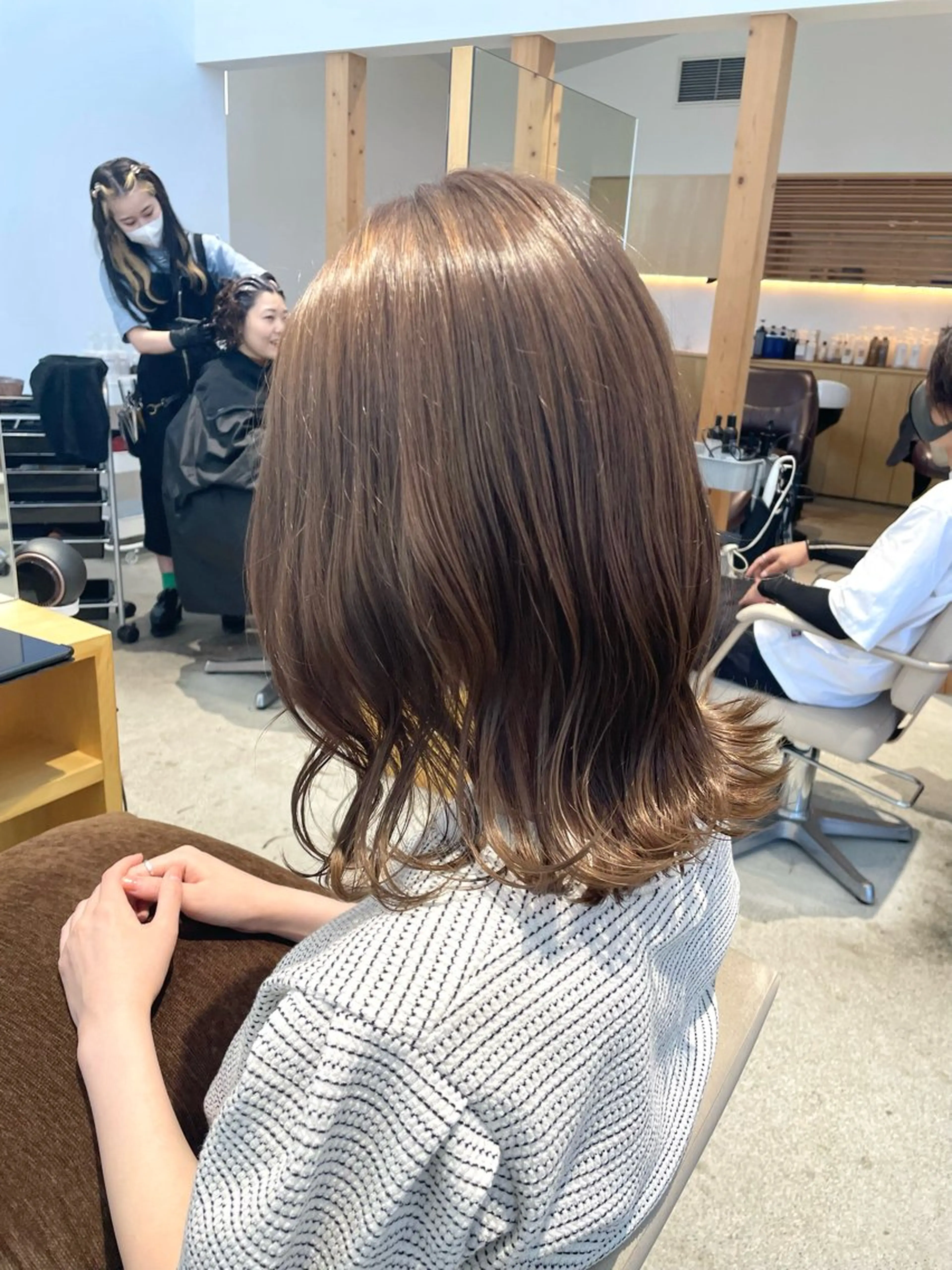 ミディアム 中西倖 トップスタイリストのヘアスタイル