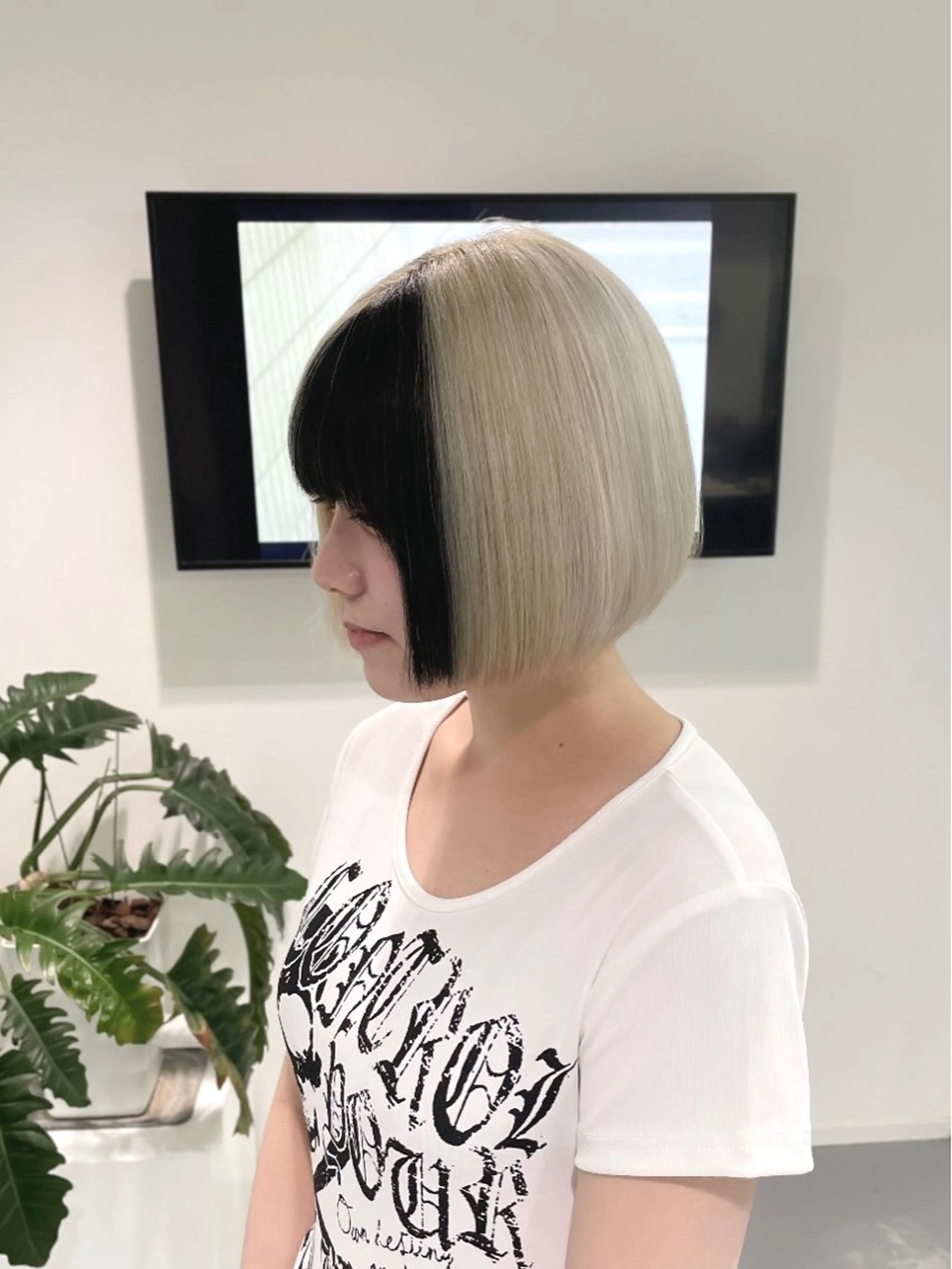 ショート ヘアカラー LEF TATEMACHI所属・西山祐生/ハイトーン /ケアブリーチ/艶髪のヘアスタイル